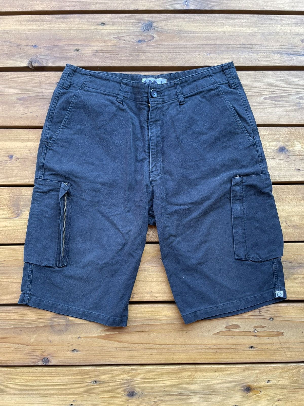 GOODENOUGH 90s Goodenough X Finesse military cargo shorts Size US 33 - 1 Thumbnail