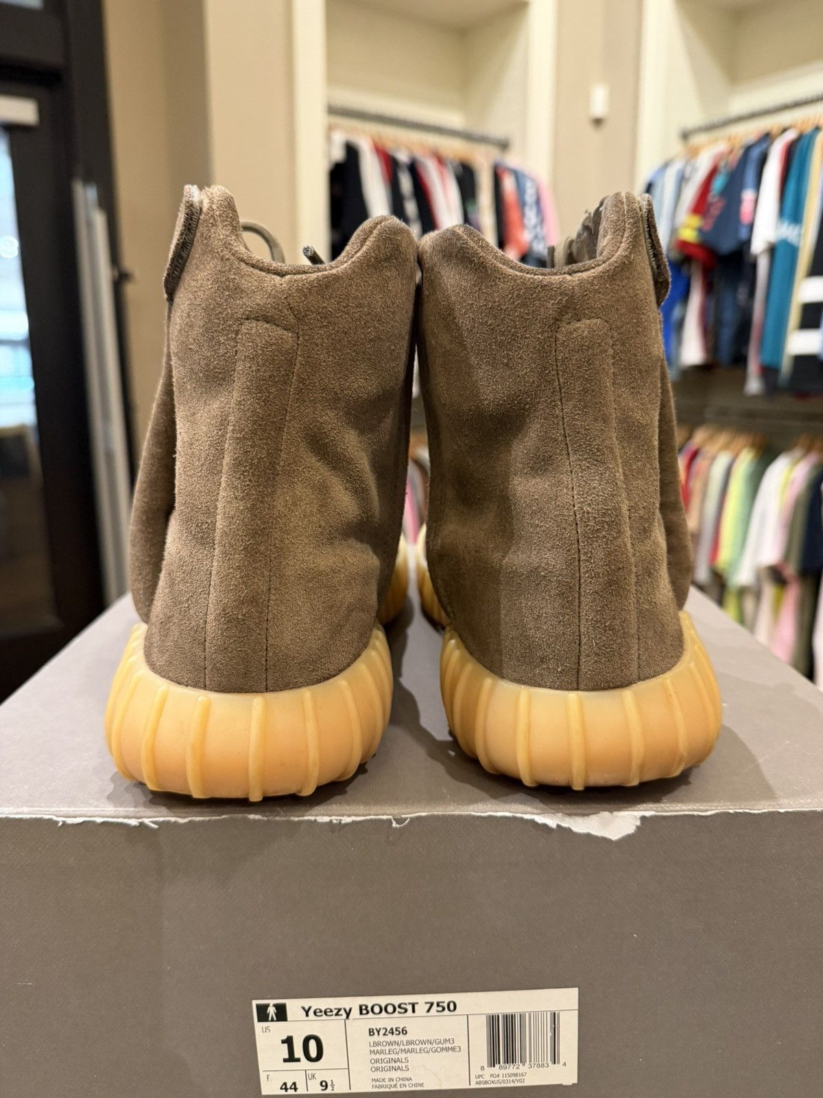 Adidas Yeezy Boost 750 ‘Chocolate’ Size US 10 / EU 43 - 3 Thumbnail