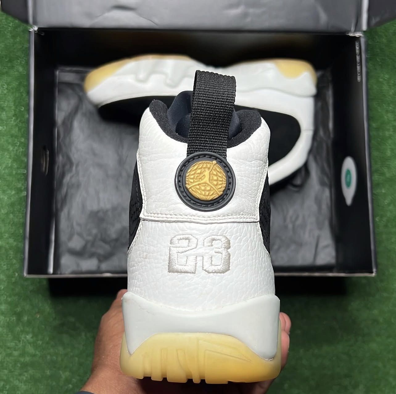 Jordan Brand Air Jordan 9 Retro ‘City of Flight’ Size US 8 / EU 41 - 5 Thumbnail