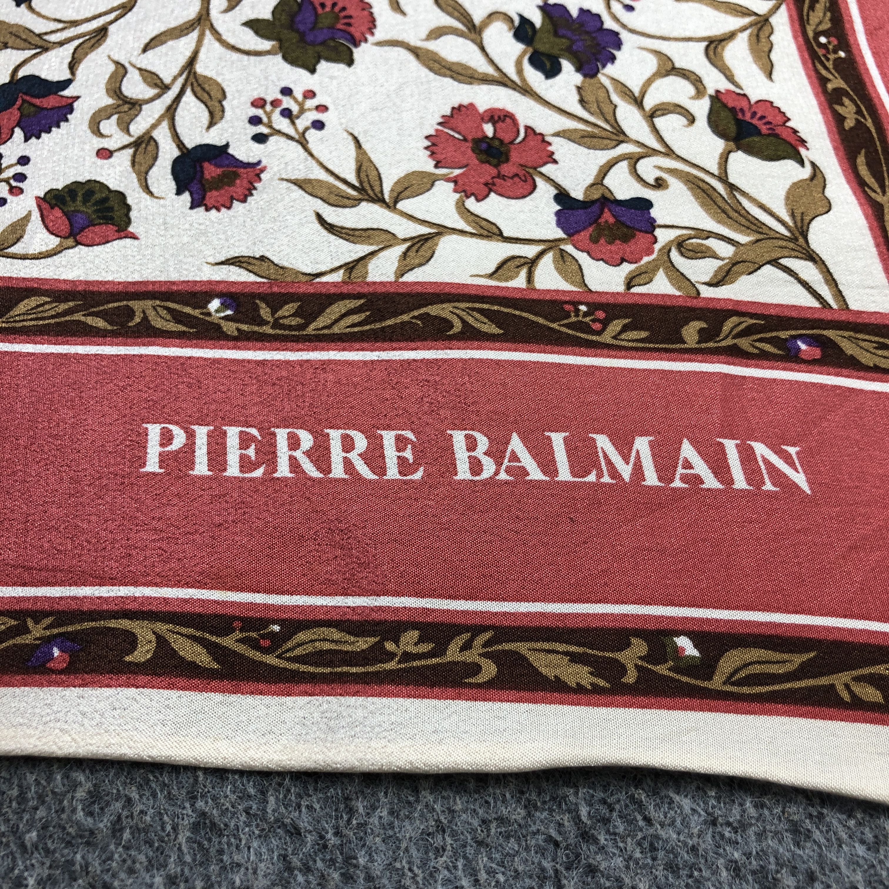 Pierre Balmain Pierre Balmain Paisley Hand Rolled Silk Scarf M1236 Size ONE SIZE - 4 Thumbnail
