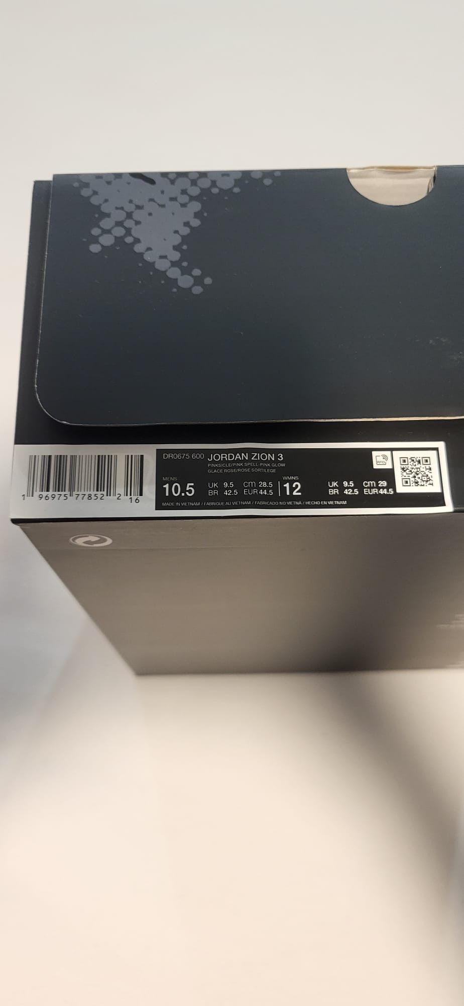 Jordan Brand Jordan Zion 3 Size US 10.5 / EU 43-44 - 9 Thumbnail