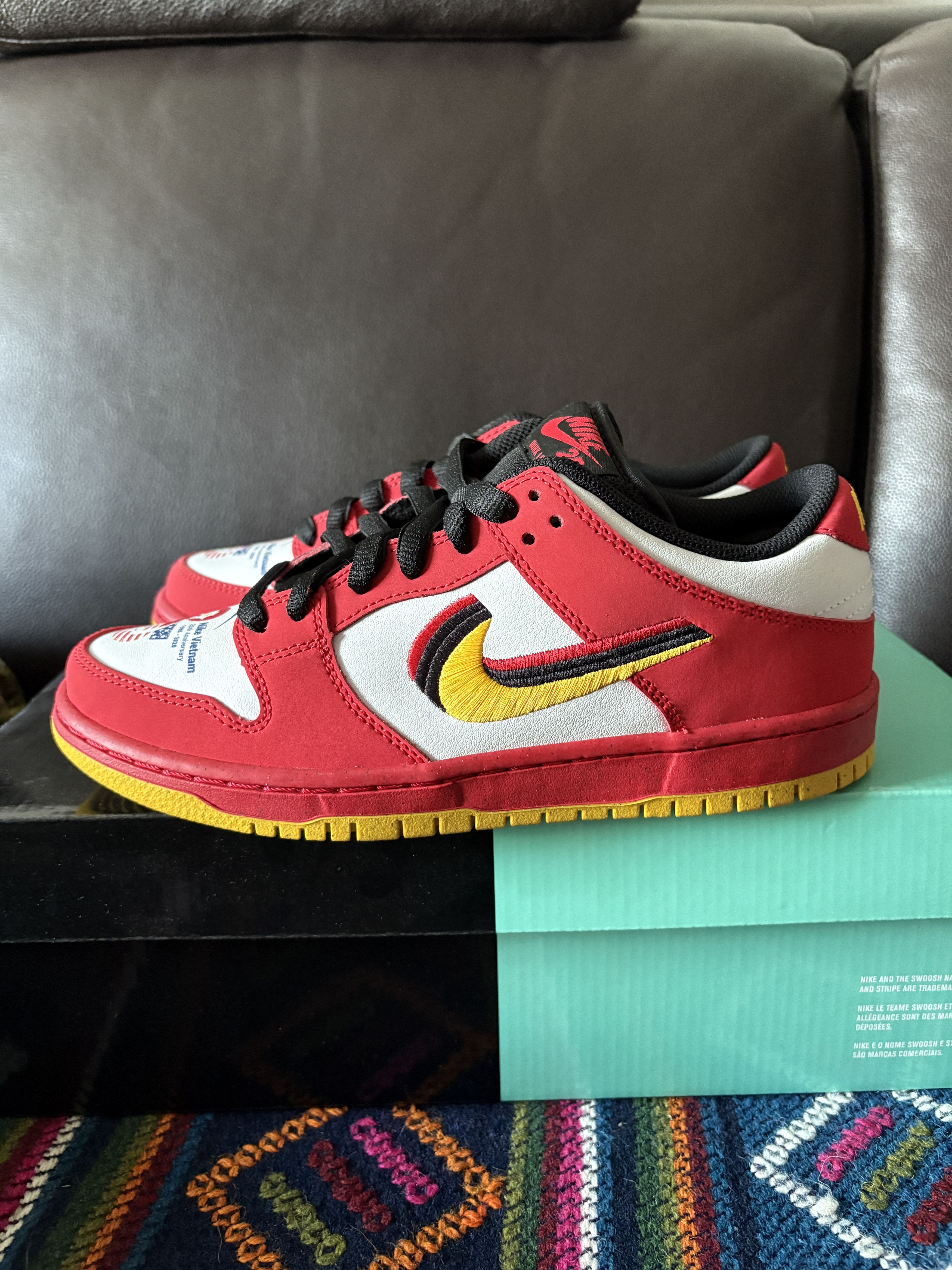 Nike Nike SB Vietnam Dunk Size US 6 / EU 39 - 1 Thumbnail