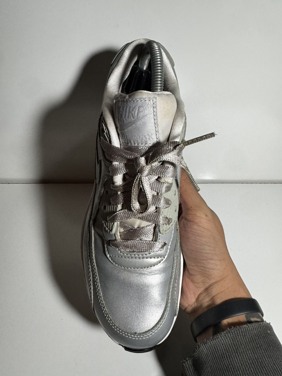 Nike Nike Air Max 90 GS “Metallic Silver Grey” Size US 8 / IT 38 - 7 Thumbnail