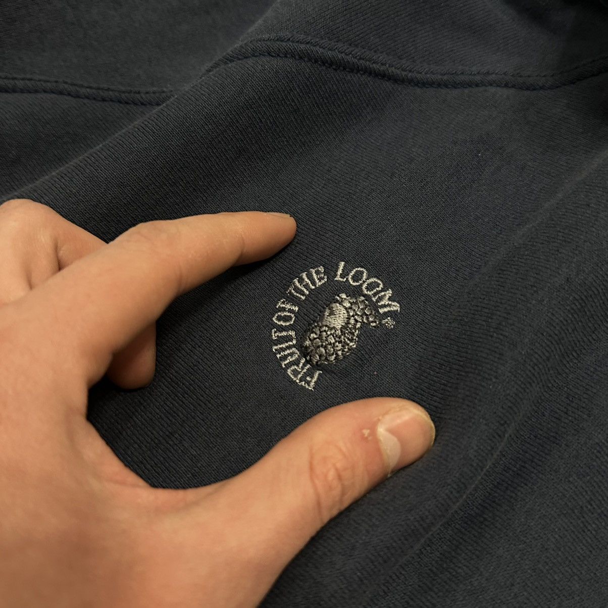 Fruit Of The Loom × Vintage vintage navy blanc hoodie fotl 90s Size US M / EU 48-50 / 2 - 3 Thumbnail