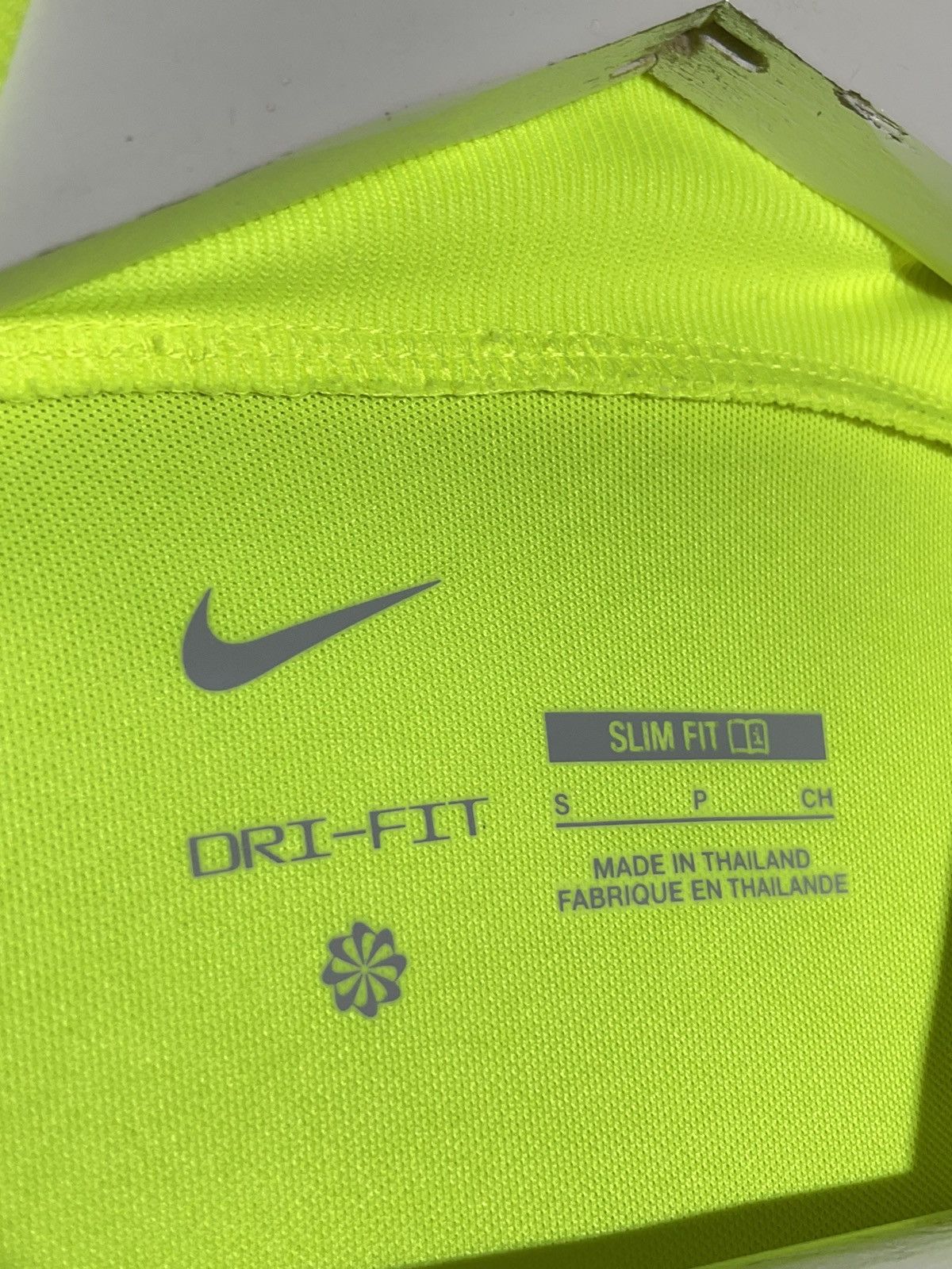 Nike Nike Tottenham Hotspur Strike Y2K Streetwear Football Shirt Size US S / EU 44-46 / 1 - 8 Thumbnail