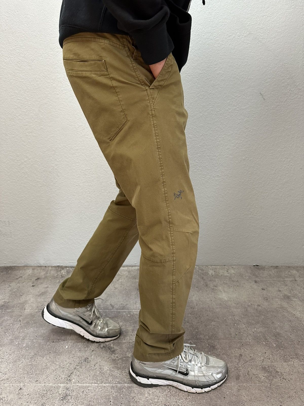 Arc'teryx Vintage Arc’teryx Pants Embroidered Logo Y2K Gorpcore Size US 32 / EU 48 - 3 Thumbnail