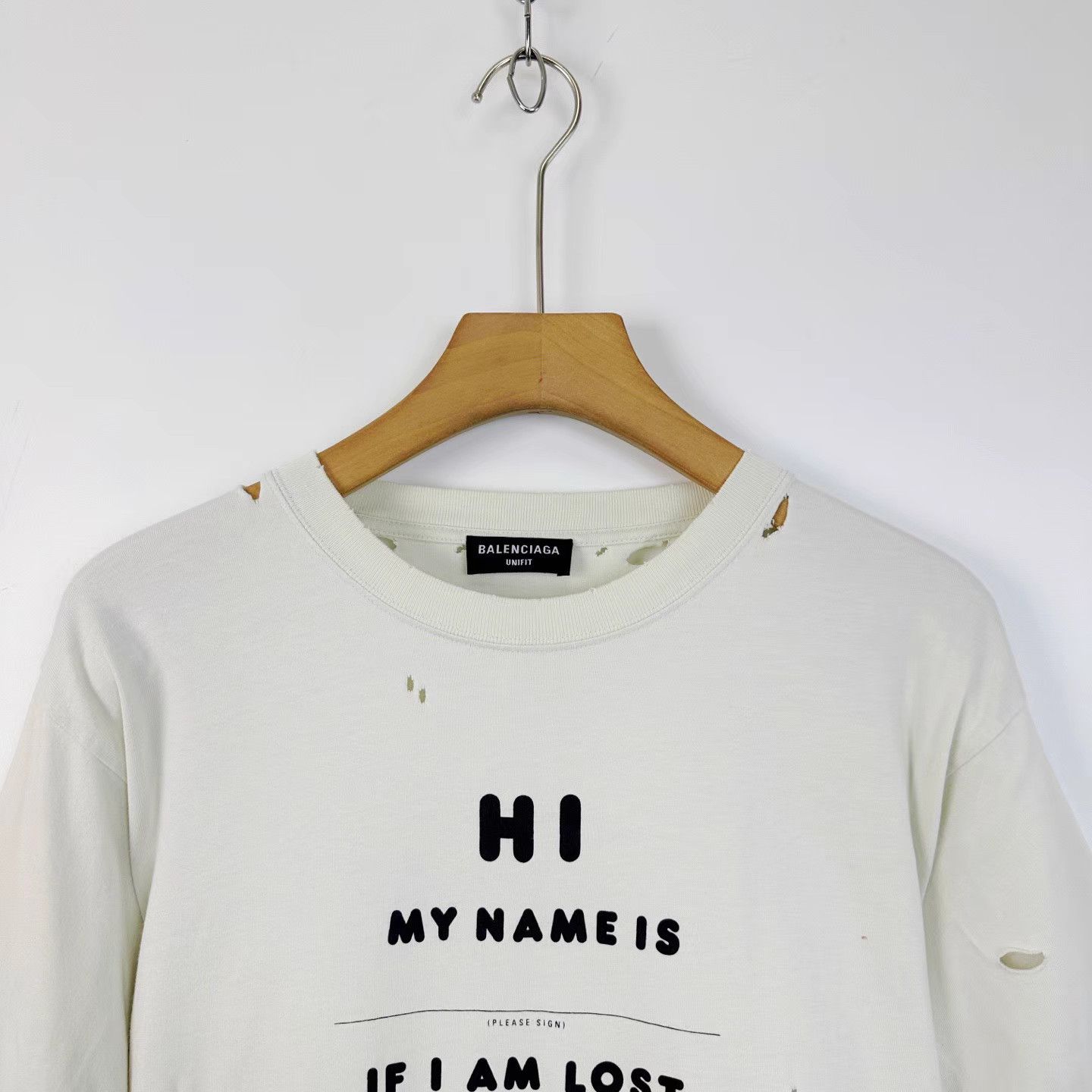 Balenciaga Balenciaga Off-White Distressed Ripped T-Shirt K12 Size US XL / EU 56 / 4 - 3 Thumbnail