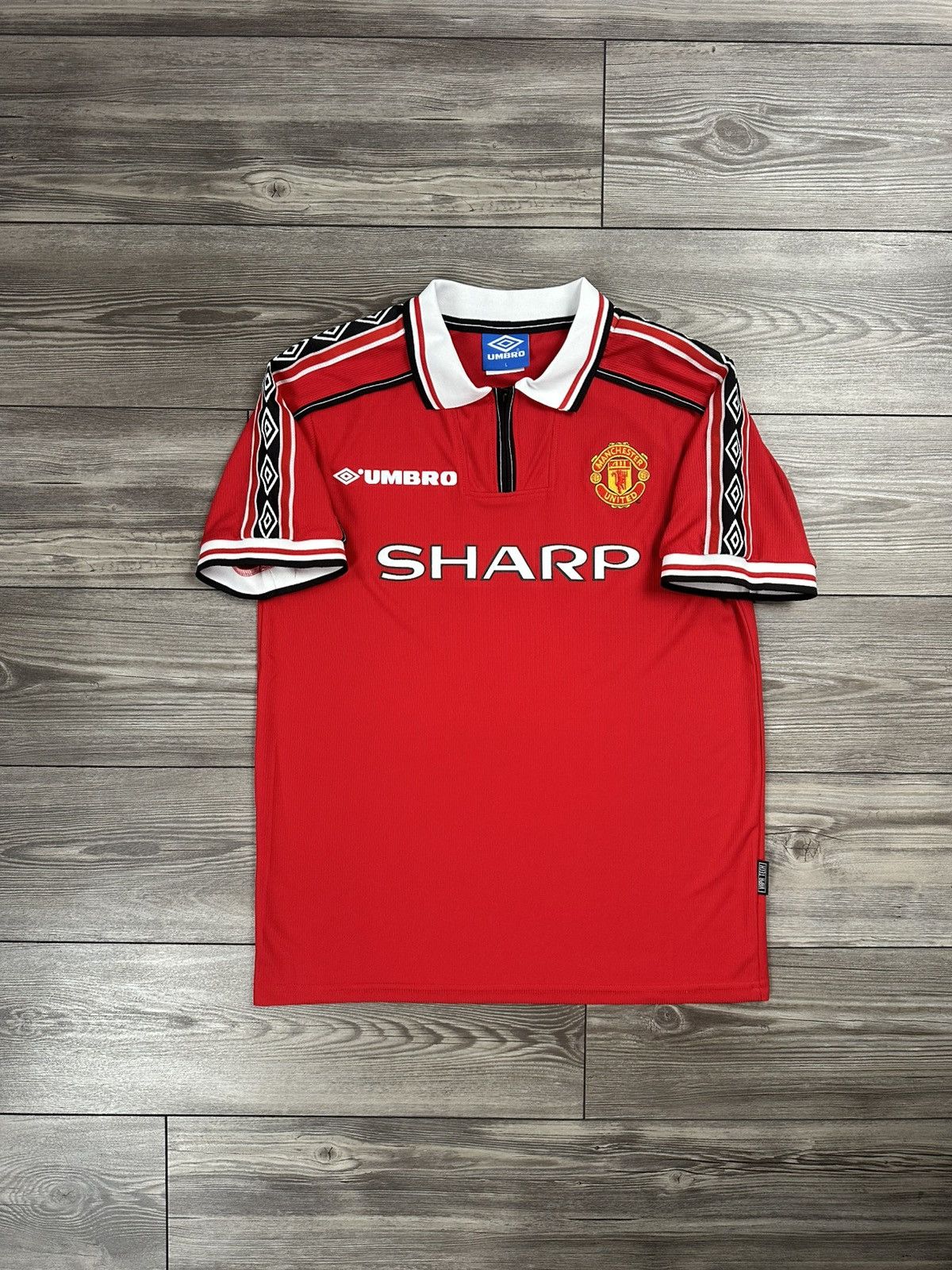 Umbro Vintage Umbro Manchester United 98/99 Home Jersey Size US L / EU 52-54 / 3 - 3 Thumbnail
