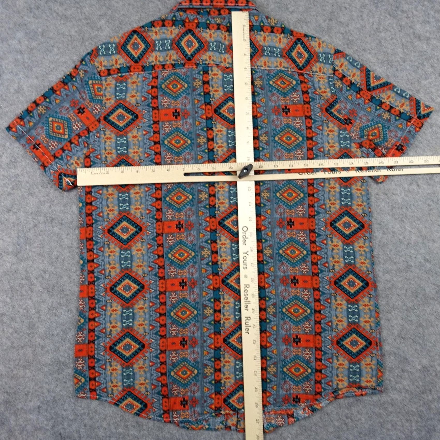 Vintage Vatpave Shirt Mens Small Blue Aztec Southwestern Tribal Geometric Button Up VTG Size US S / EU 44-46 / 1 - 4 Thumbnail