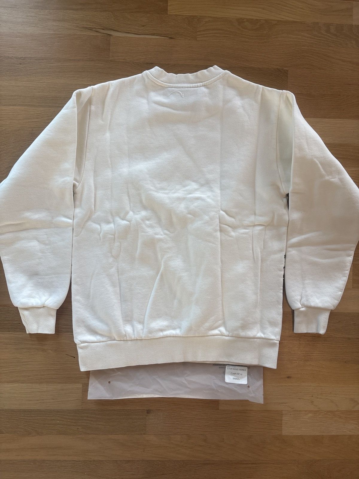 Audemars Piguet × Travis Scott Travis Scott Audemars Piguet Vintage Crewneck Size US S / EU 44-46 / 1 - 2 Thumbnail