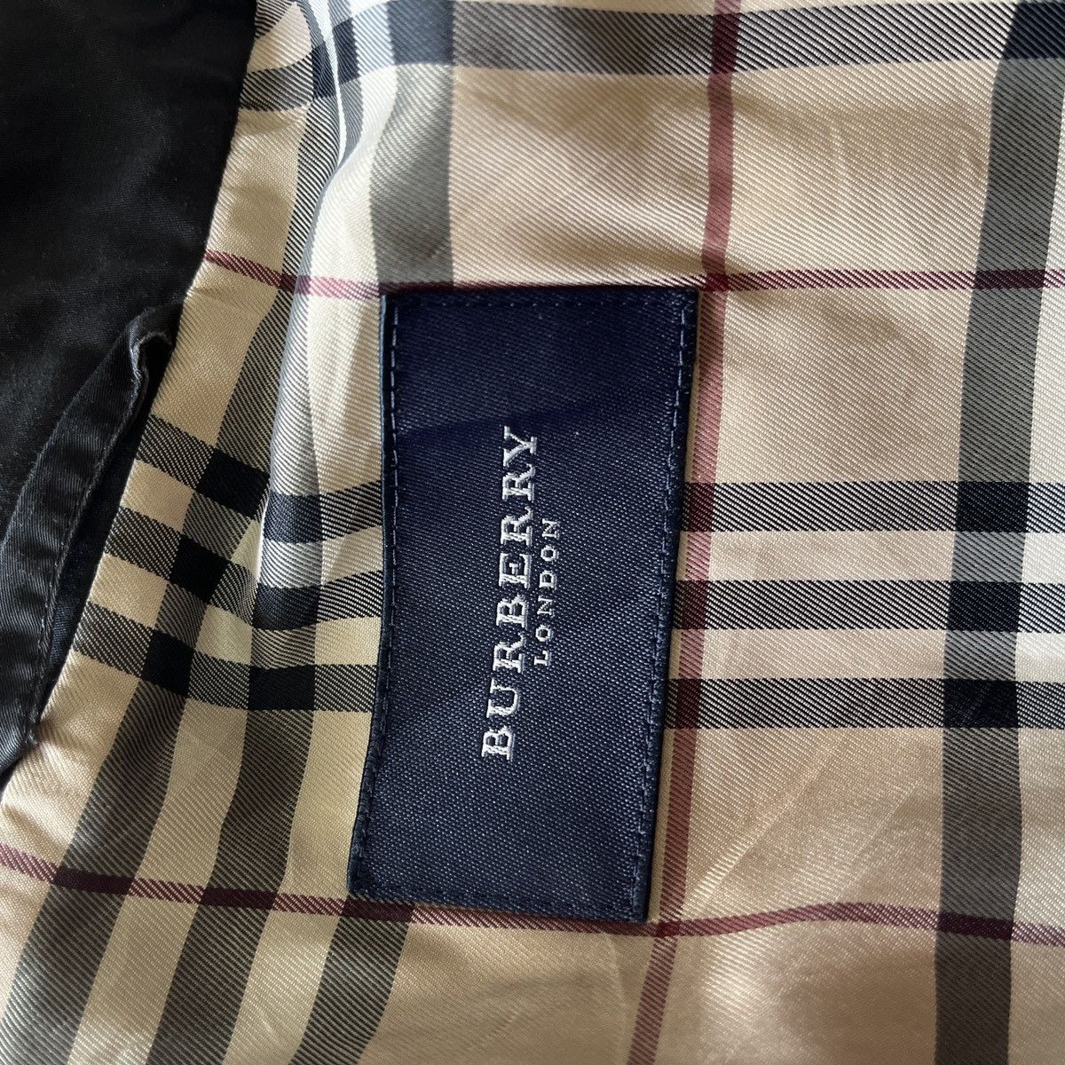 Burberry × Vintage Vintage Burberry London Quilt Jacket Size US M / EU 48-50 / 2 - 16 Thumbnail