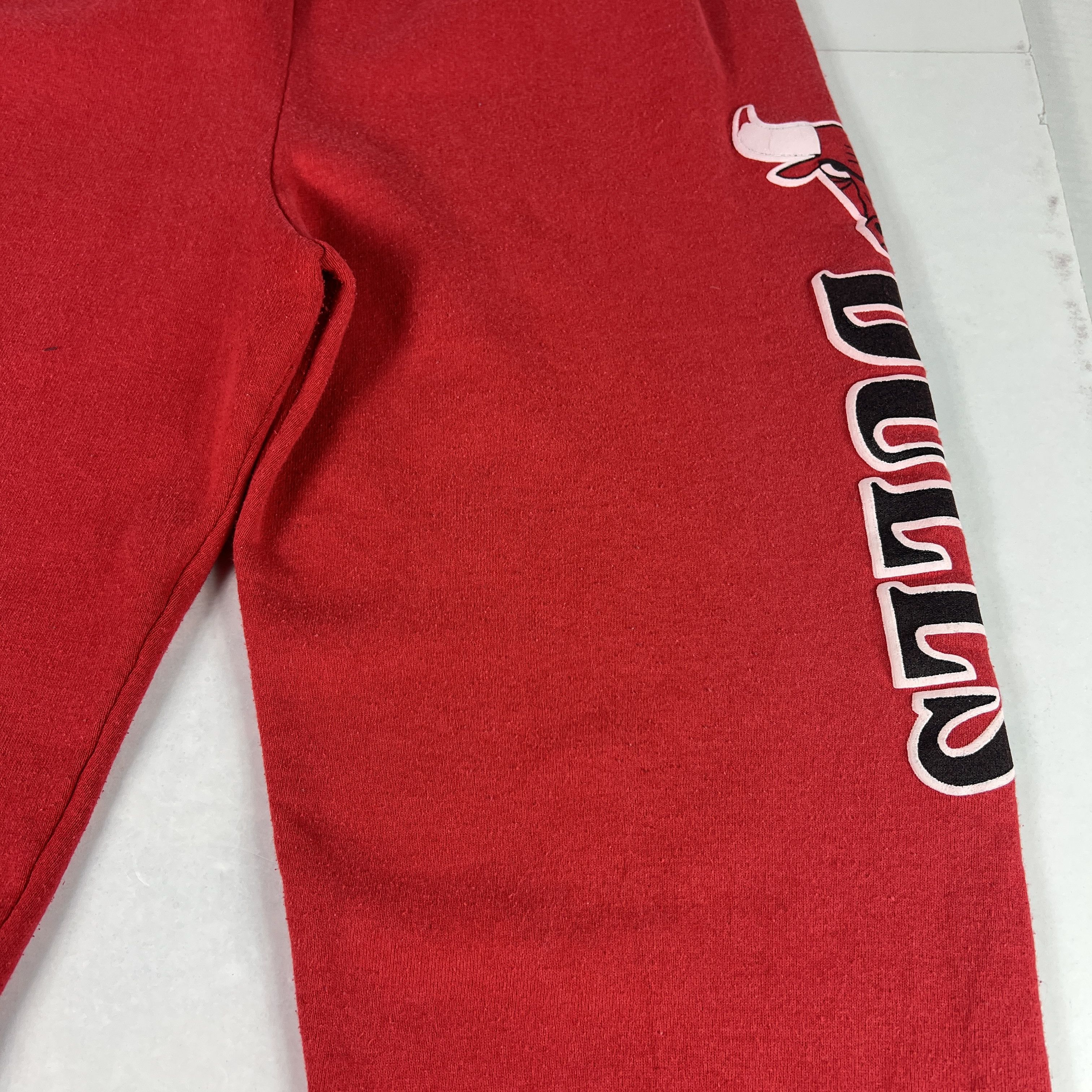 Fruit Of The Loom VTG 90s NBA Chicago Blulls Sweatpants Red Faded Logo Joggers Size US 31 - 5 Thumbnail