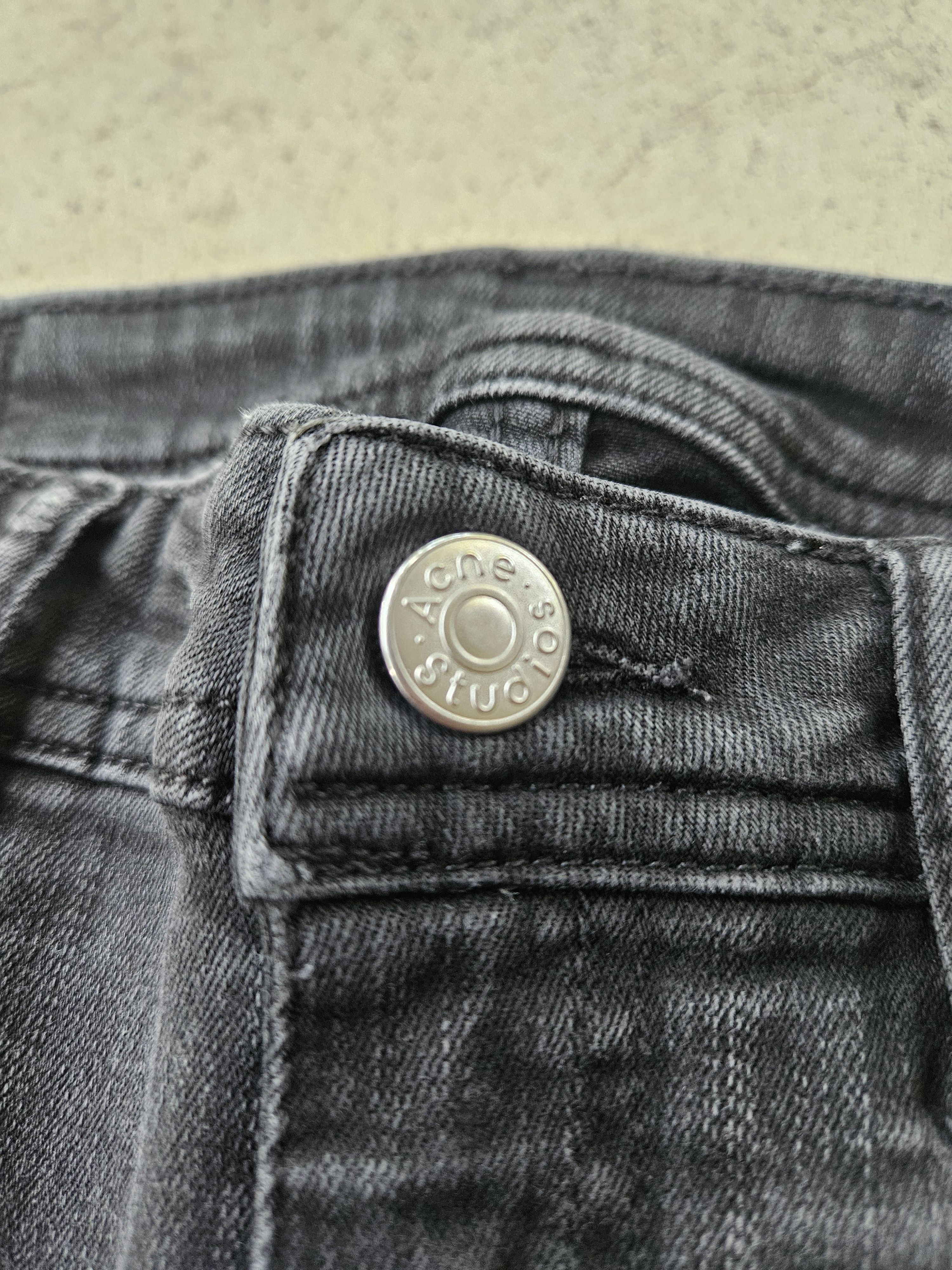 Acne Studios River Rigid Gray Black Slim Fit Leather Patch Denim Jeans Size US 26 / EU 42 - 6 Thumbnail