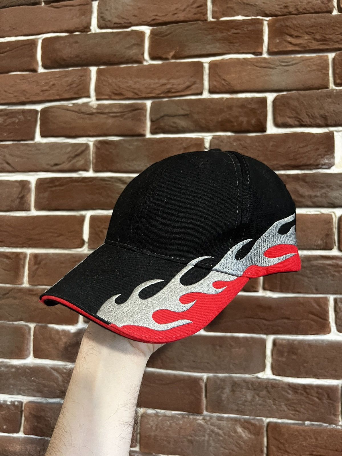 Japanese Brand Vintage Y2k Avant Garde Devil Flame Cap Hat Streetwear Size ONE SIZE - 1 Thumbnail