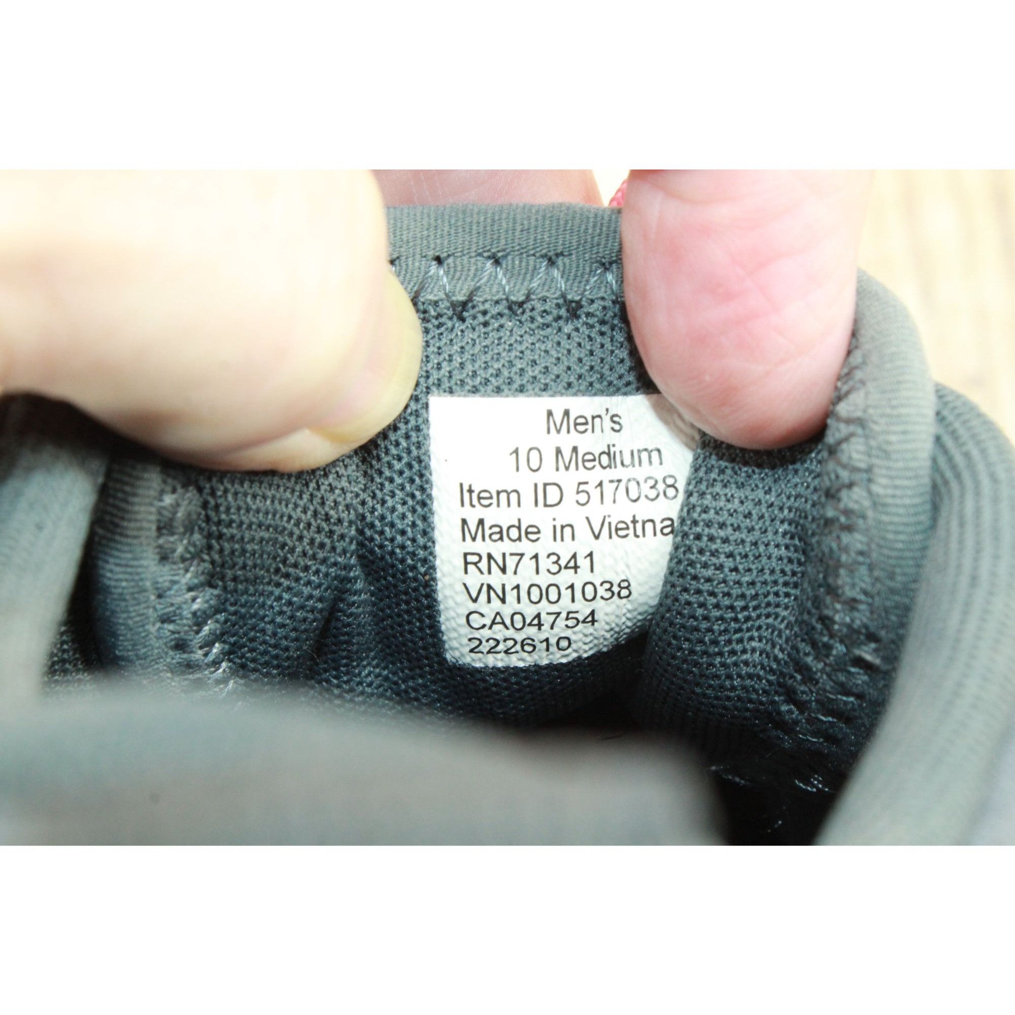 L.L. Bean LL Bean Men's Ventilated Hiking Shoes Size US 10 / EU 43 - 8 Thumbnail