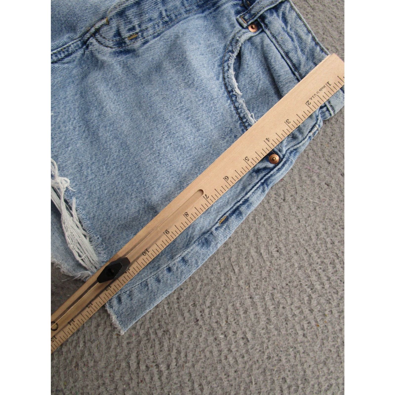 H&M H&M Womens Jeans Distressed Blue Denim Button Fly High Rise Mom Size 4 Size 27" / US 4 / IT 40 - 6 Thumbnail