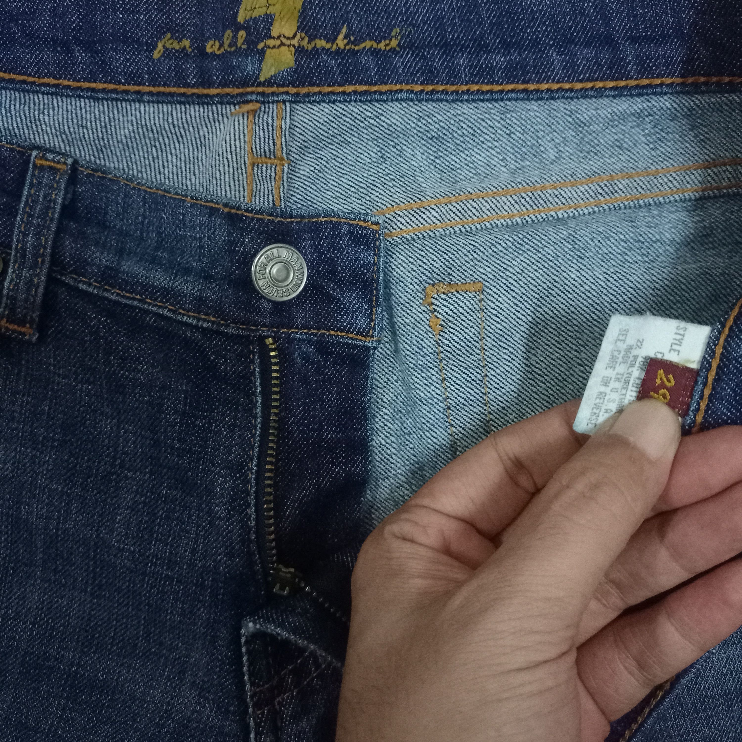 7 For All Mankind Vintage USA 7 For All Mankind Blue Wash Distress Flare Jeans Size 32" / US 10 / IT 46 - 3 Thumbnail