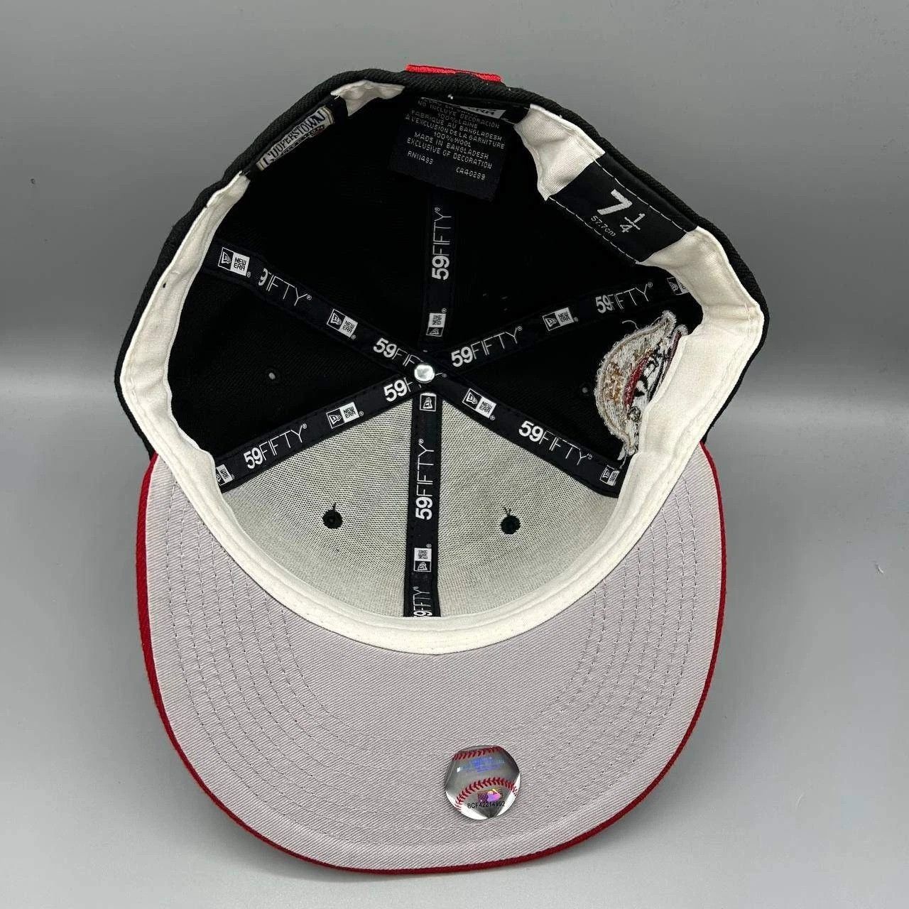 New Era Pittsburgh Pirates Hat Men 7 1/4 Black Red MLB Fitted Wool Size ONE SIZE - 2 Thumbnail