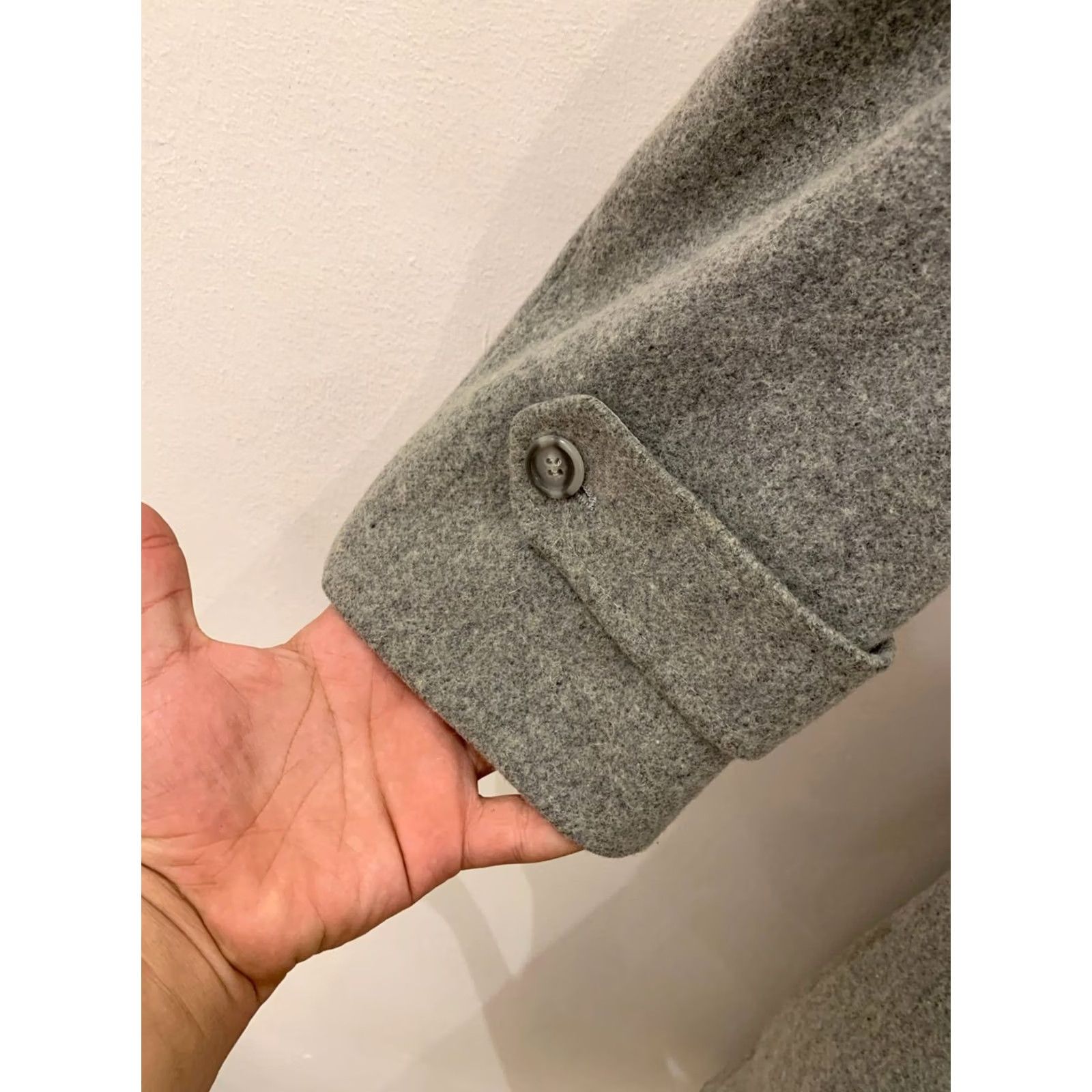 Vintage VINTAGE Bespoke Coat Adult 46L XL Gray Wool Double Breasted Belted Overcoat 1970s Italian Style Mens Size US S / EU 44-46 / 1 - 3 Thumbnail