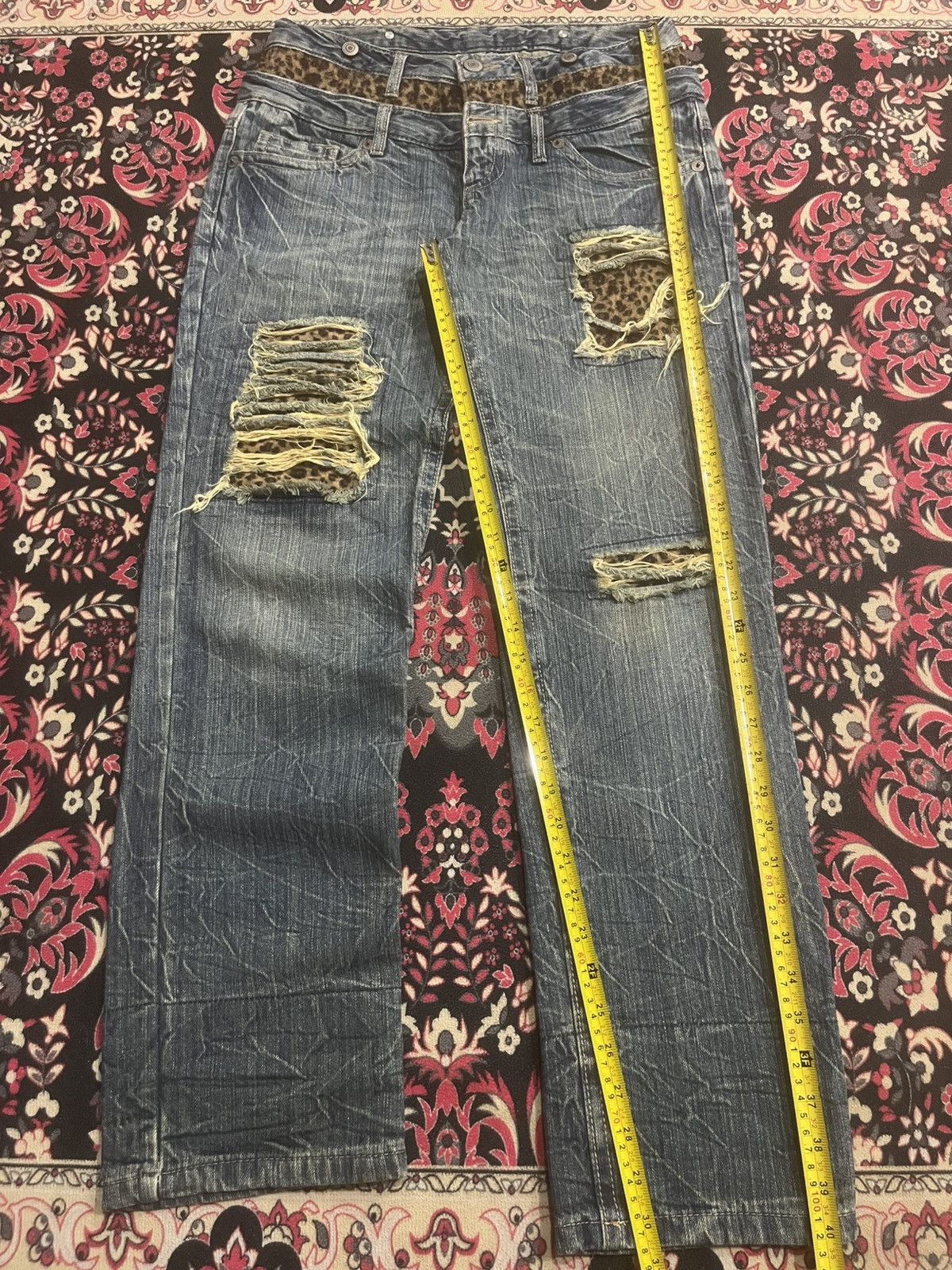 Japanese Brand Vintage Distressed Double Waist Leopard Style Blue Jeans Size 30" / US 8 / IT 44 - 9 Thumbnail