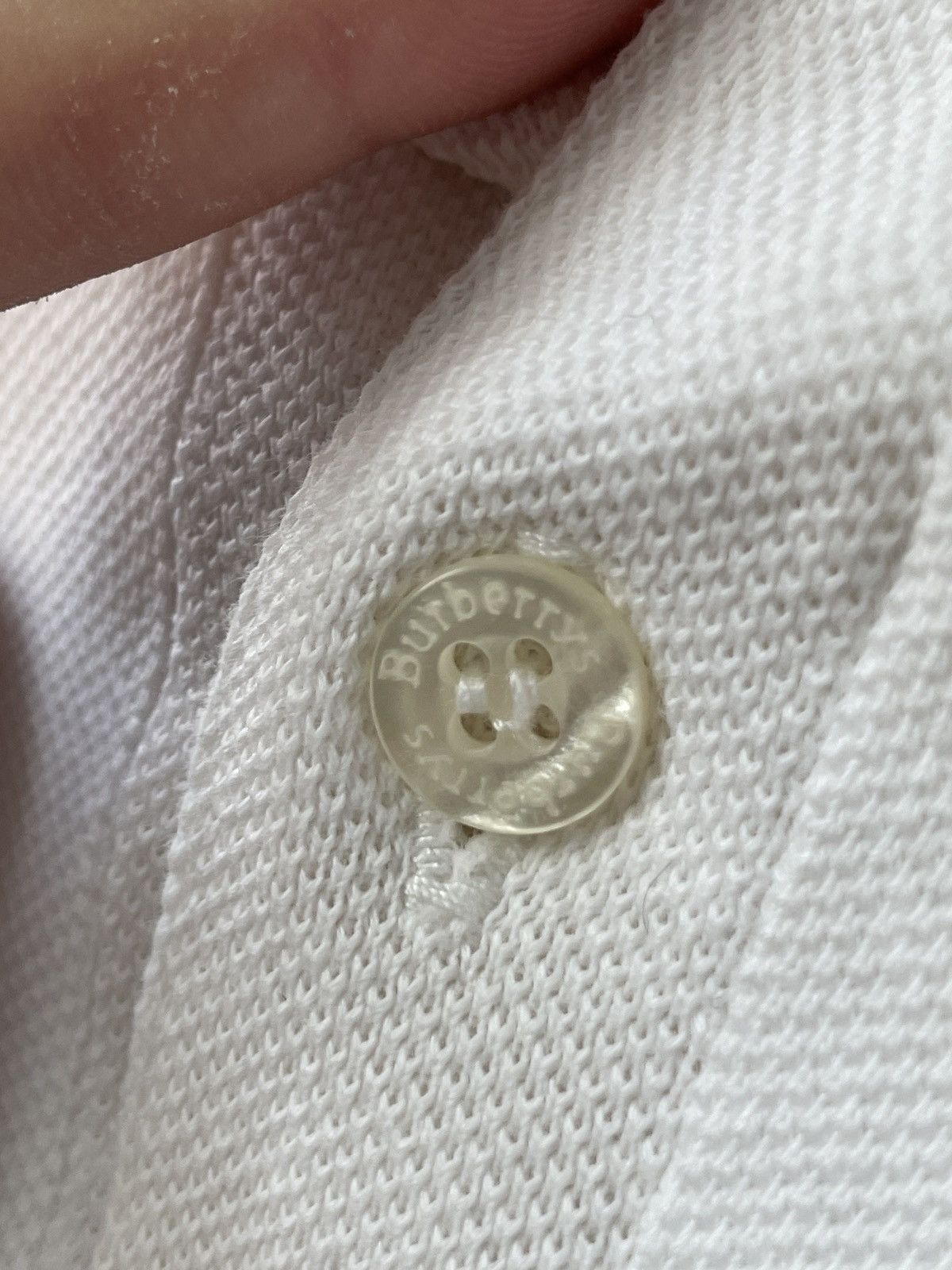 Burberry Vintage burberrys White Polo Shirt Size US XL / EU 56 / 4 - 6 Thumbnail
