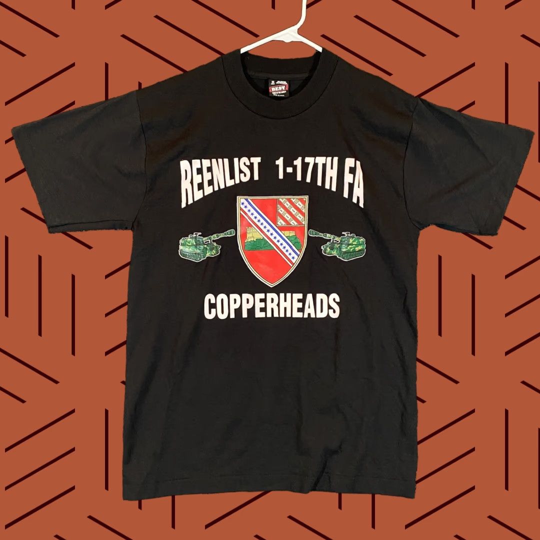 Fruit Of The Loom VINTAGE Fruit of the Loom Military T-Shirt Men Medium Black 90s Artillery Regiment Crew Neck Short Sleeve Size US M / EU 48-50 / 2 - 1 Thumbnail