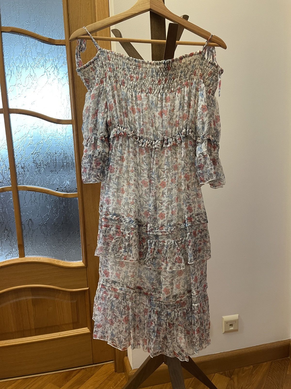 Other Gas silk floral dress Size S / US 4 / IT 40 - 1 Thumbnail