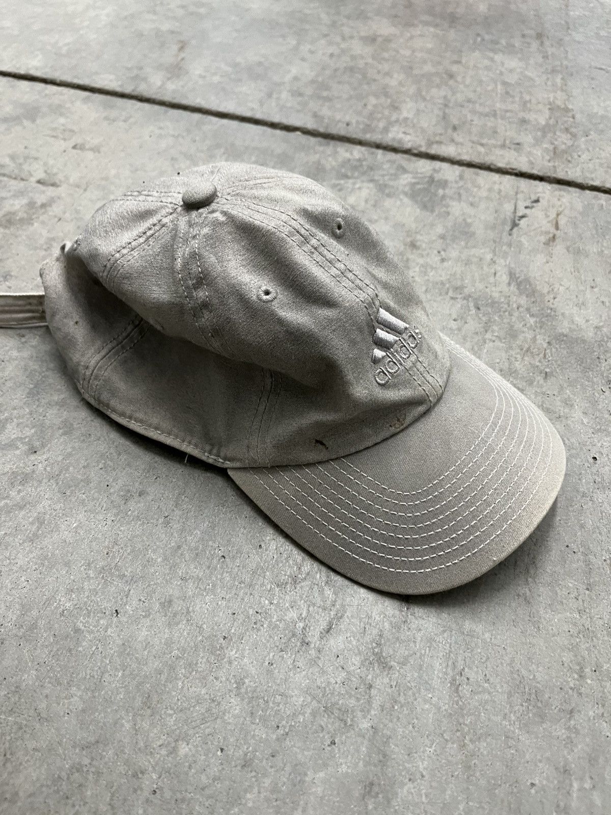 Adidas Adidas Sports Curved Brim Hat Size ONE SIZE - 2 Thumbnail