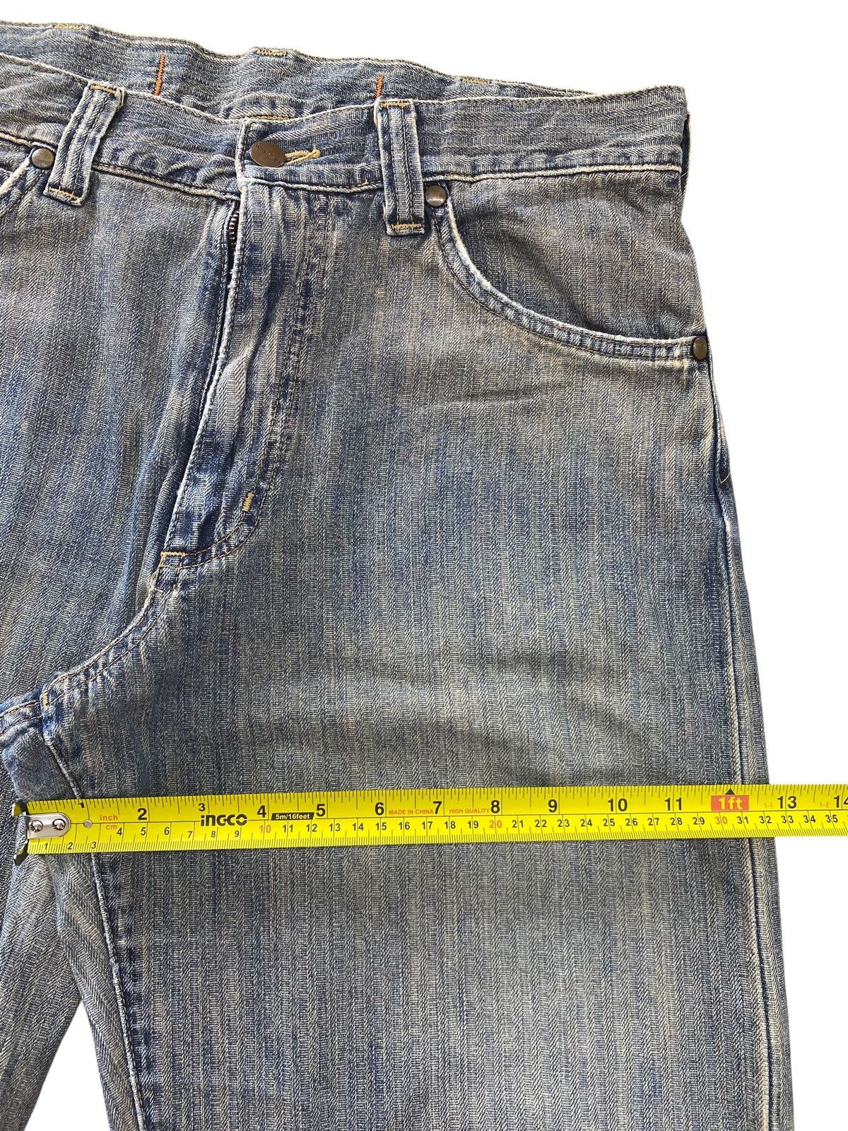 Wrangler Wrangler Acid Wash Style Baggy Leg Jeans Size US 33 - 6 Thumbnail