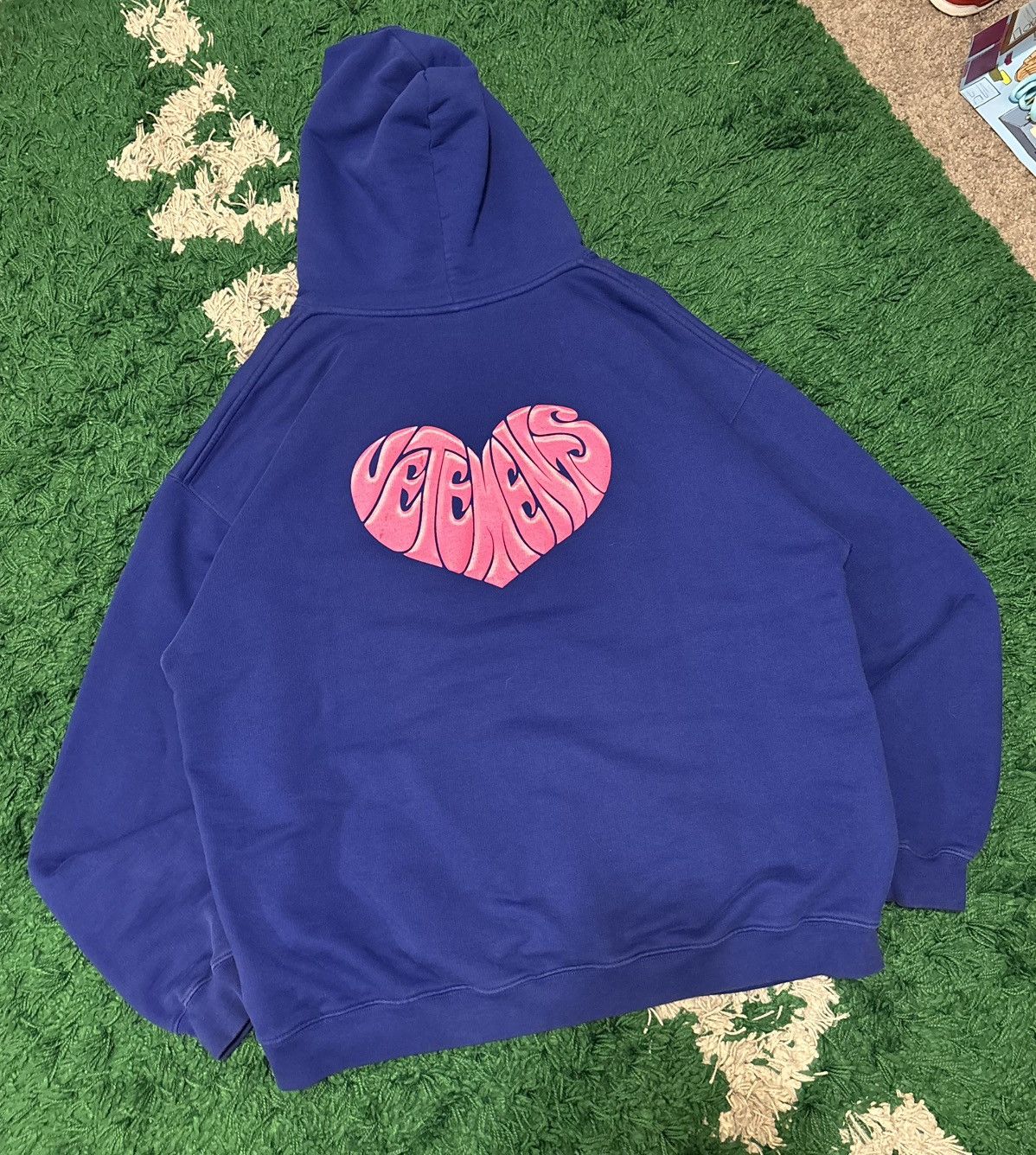 Vetements Vetements Dolphin Hoodie Size US S / EU 44-46 / 1 - 10 Thumbnail