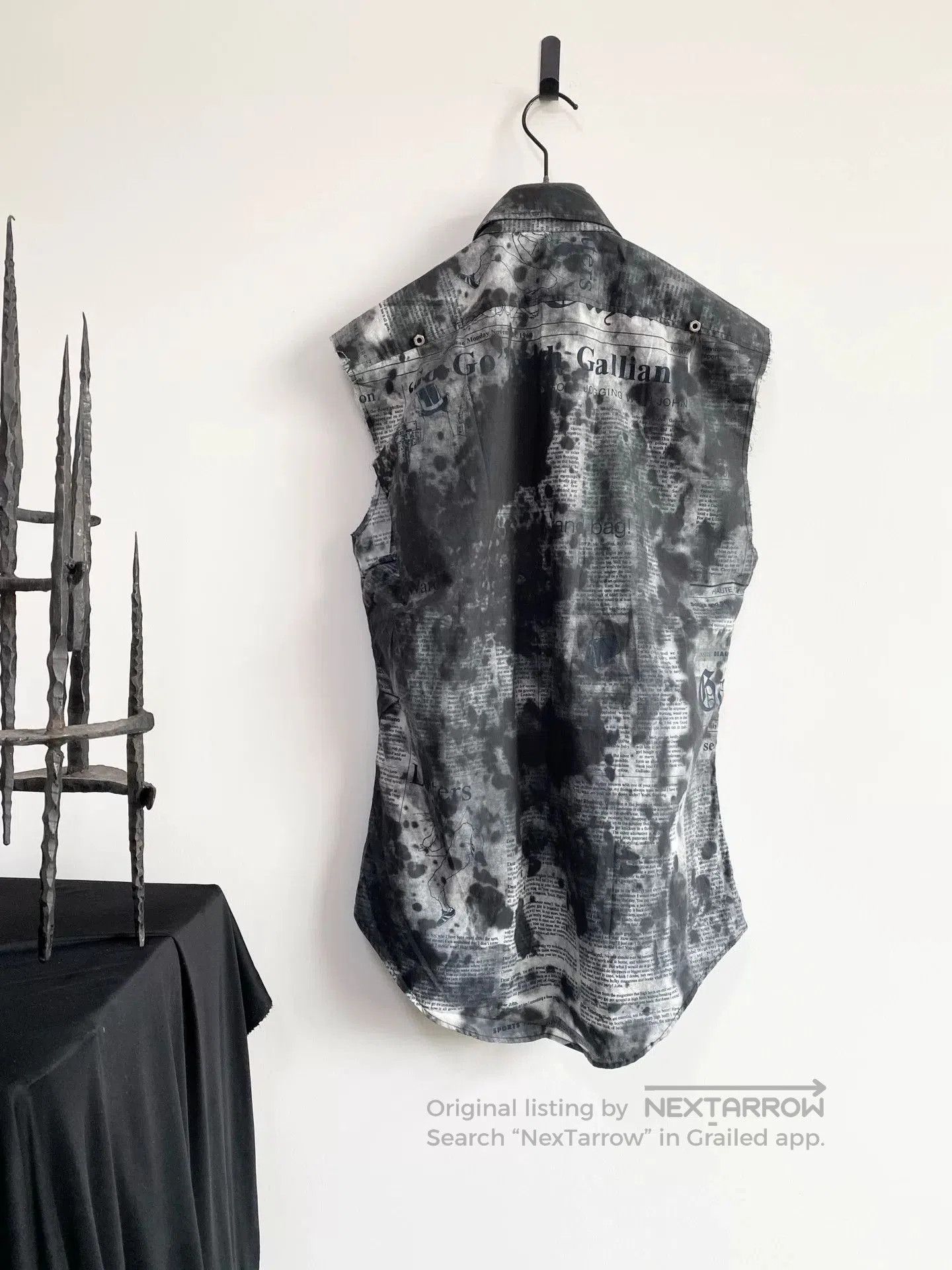 John Galliano John Galliano Screw Cap Newspaper Vest. Size US M / EU 48-50 / 2 - 5 Thumbnail