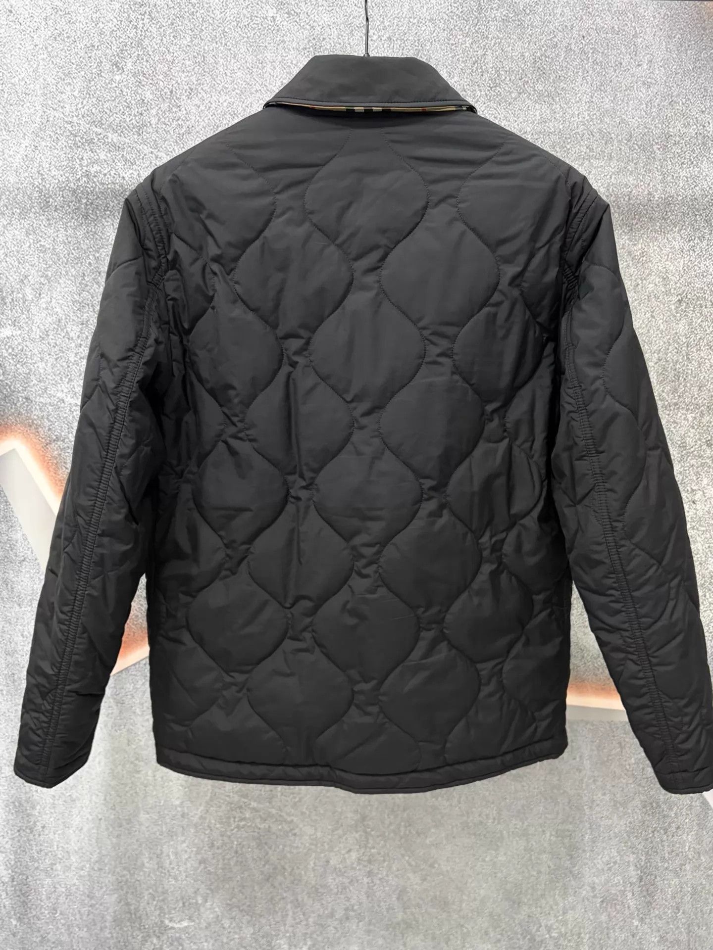 Burberry Burberry Black Puffer Jacket XS Like New Size US XS / EU 42 / 0 - 2 Thumbnail