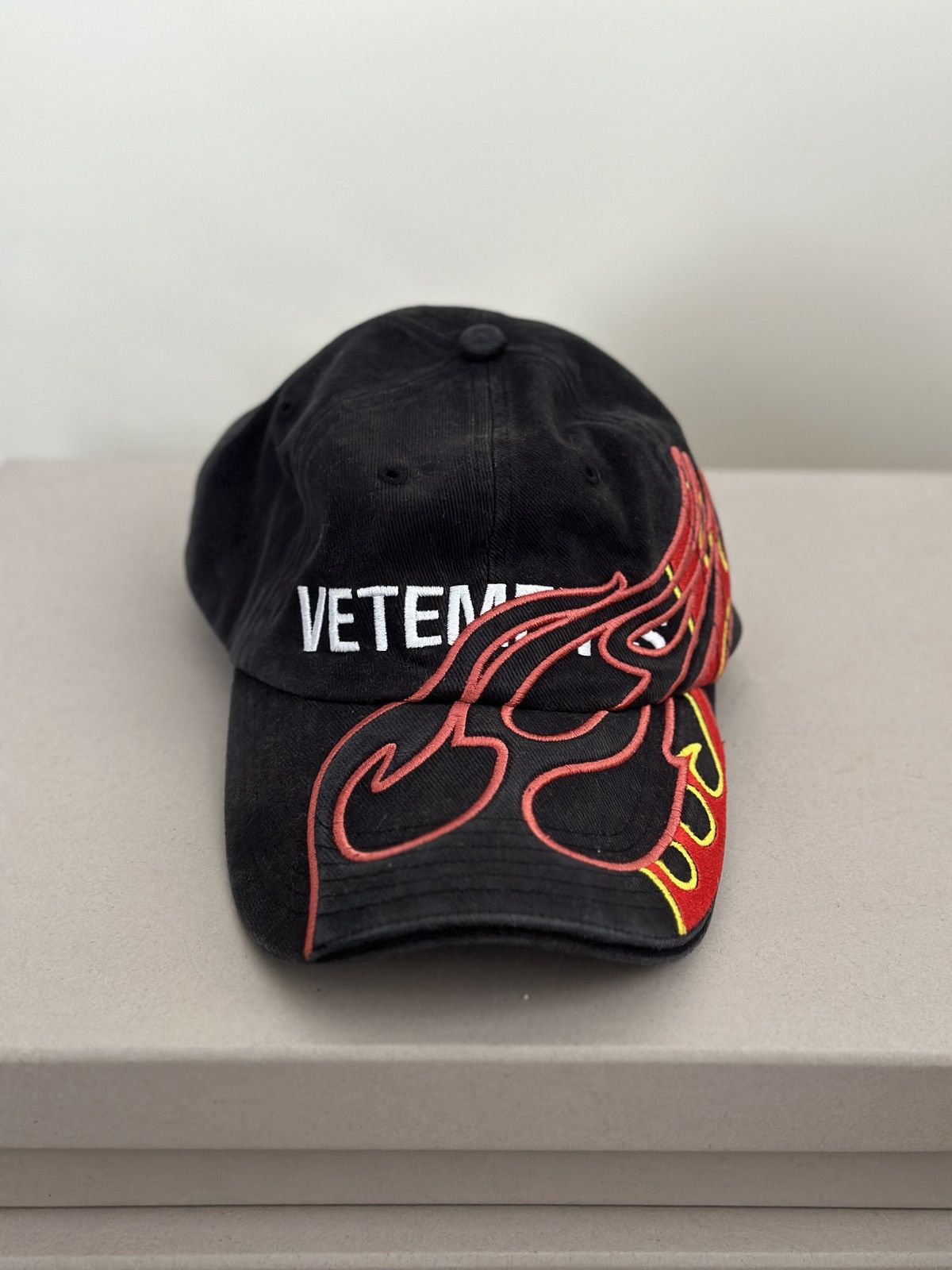 image of Reebok Flame Cap in Black, Men's