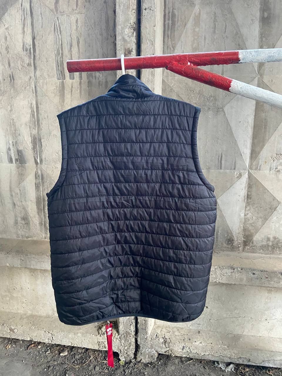 Alpha Industries Alpha Industries vintage Nylon Y2K vest Size US L / EU 52-54 / 3 - 4 Thumbnail