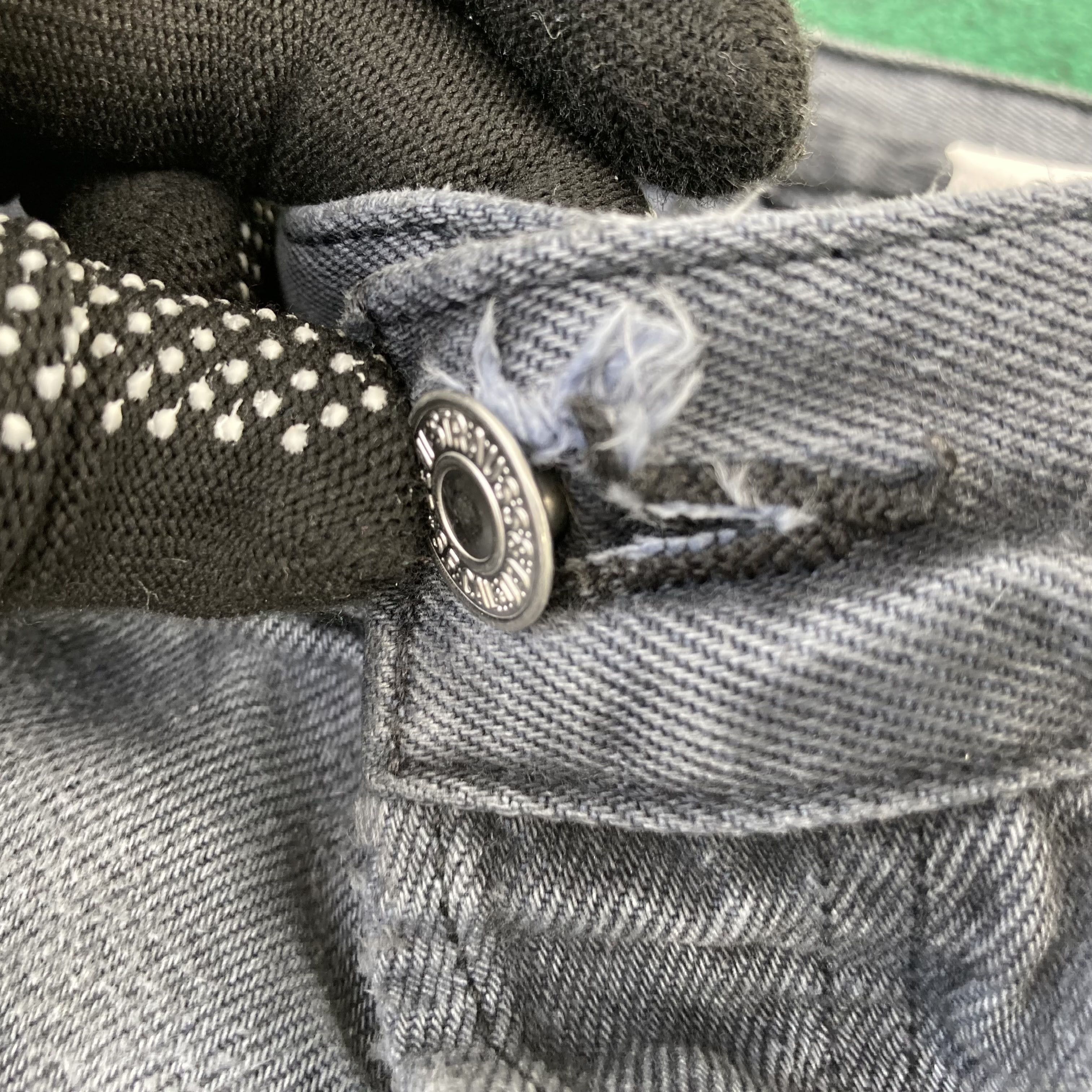 Levi's × Vintage Vtg Levis 501 Faded Black Denim Button Pant Jeans Size US 33 - 6 Thumbnail