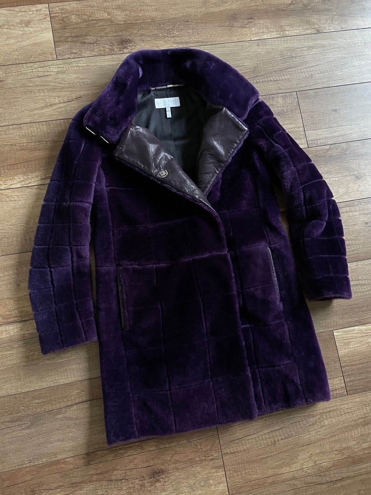 Escada Escada Purple Quilted Real Fur B-3 Long Jacket Coat Size M / US 6-8 / IT 42-44 - 2 Thumbnail