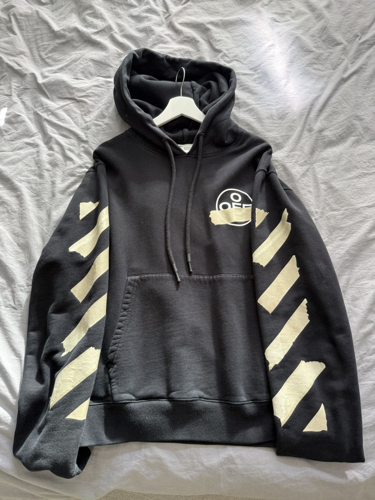 Off-White Off white tape arrow hoodie Size XL Size US XL / EU 56 / 4 - 1 Thumbnail