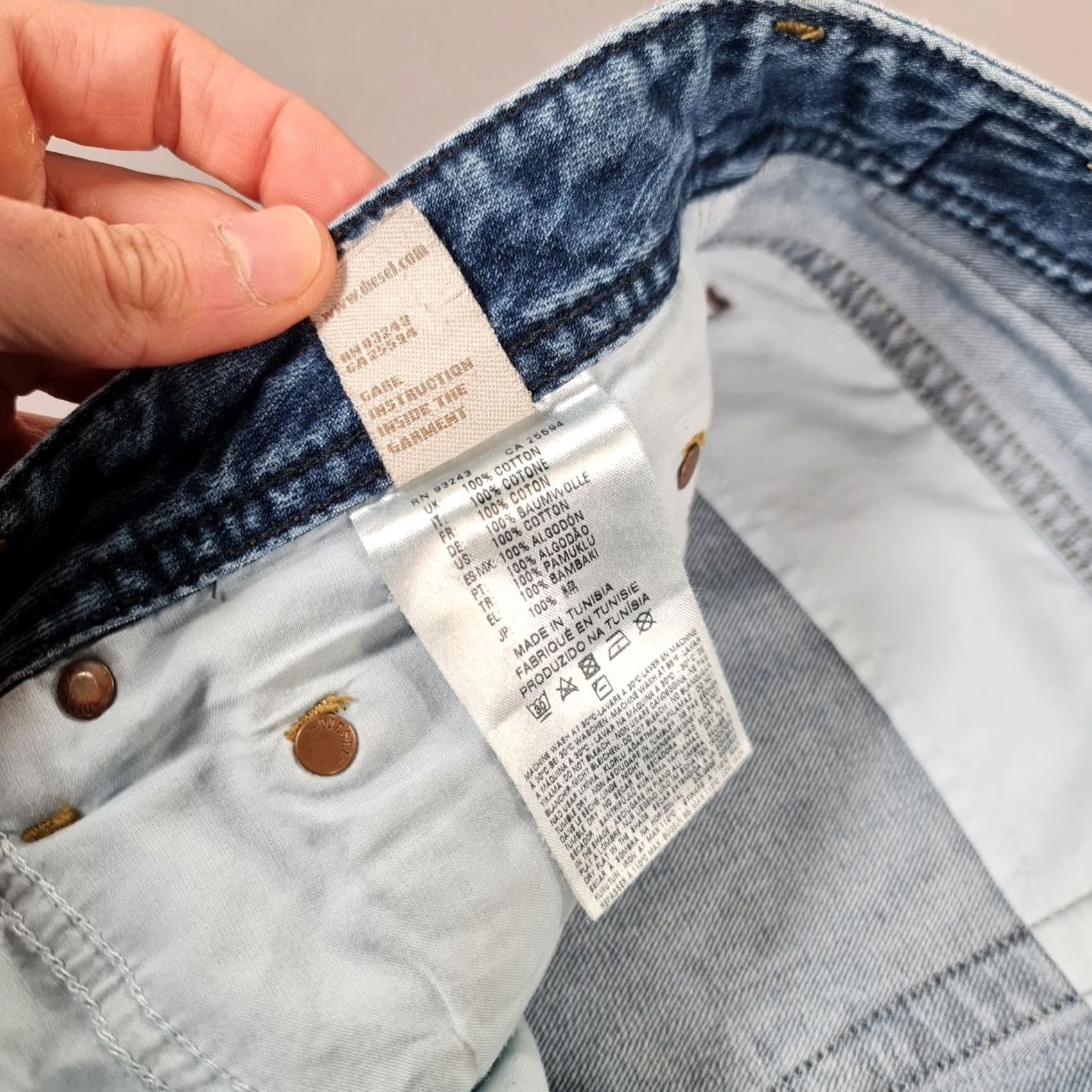 Diesel Diesel Jeans Mens W36 L32 Blue Regular Bootcut Denim Logo 5-Pocket Size US 36 / EU 52 - 7 Thumbnail