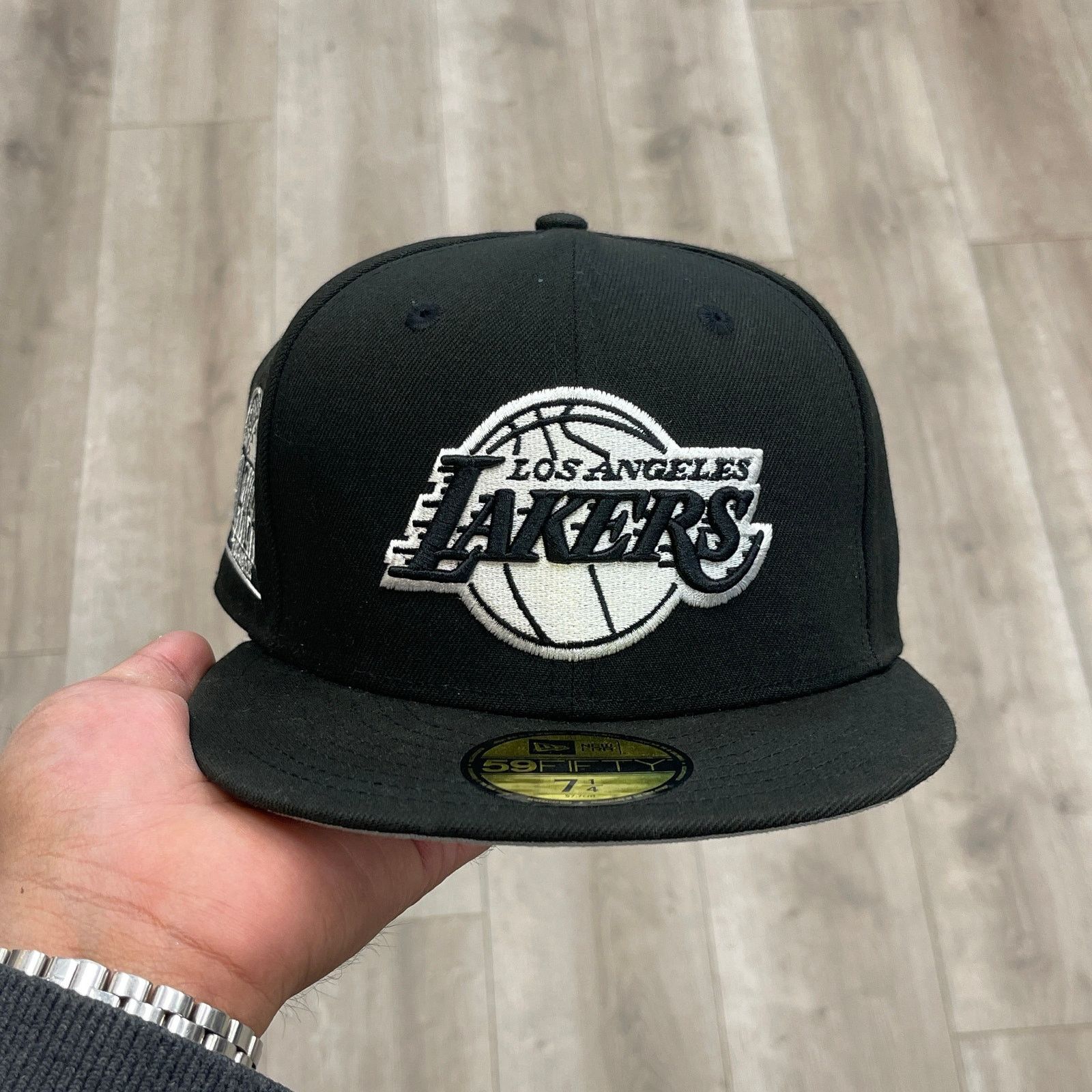 New Era LOS ANGELES LAKERS SIDEPATCH WESTERN CONFERENCE HAT 7 1/4 Size ONE SIZE - 2 Thumbnail