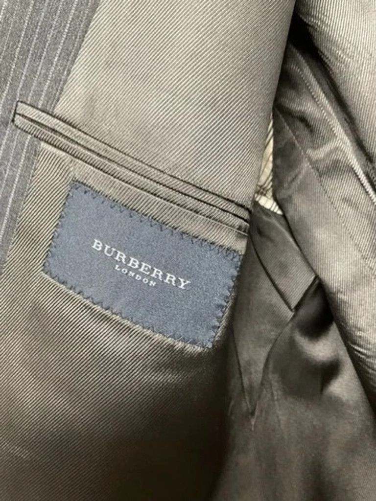 Burberry VTG Burberry Wool 2 Button Suit 46/Pants 38x32 Men Dual Vent Size 46L - 2 Thumbnail