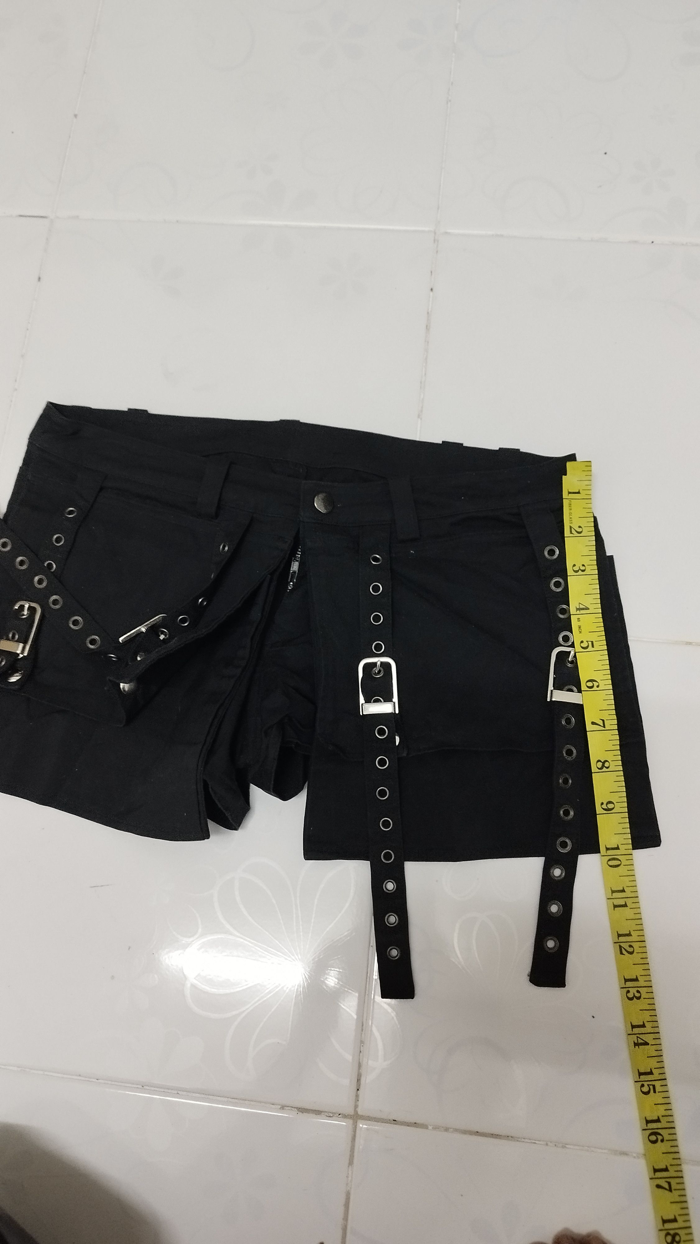 Japanese Brand Presence! Punk short pants Size 30" / US 8 / IT 44 - 10 Thumbnail