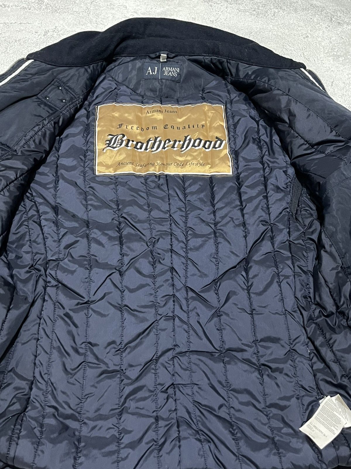 Giorgio Armani Armani Jeans quilted jacket Size US XL / EU 56 / 4 - 12 Thumbnail
