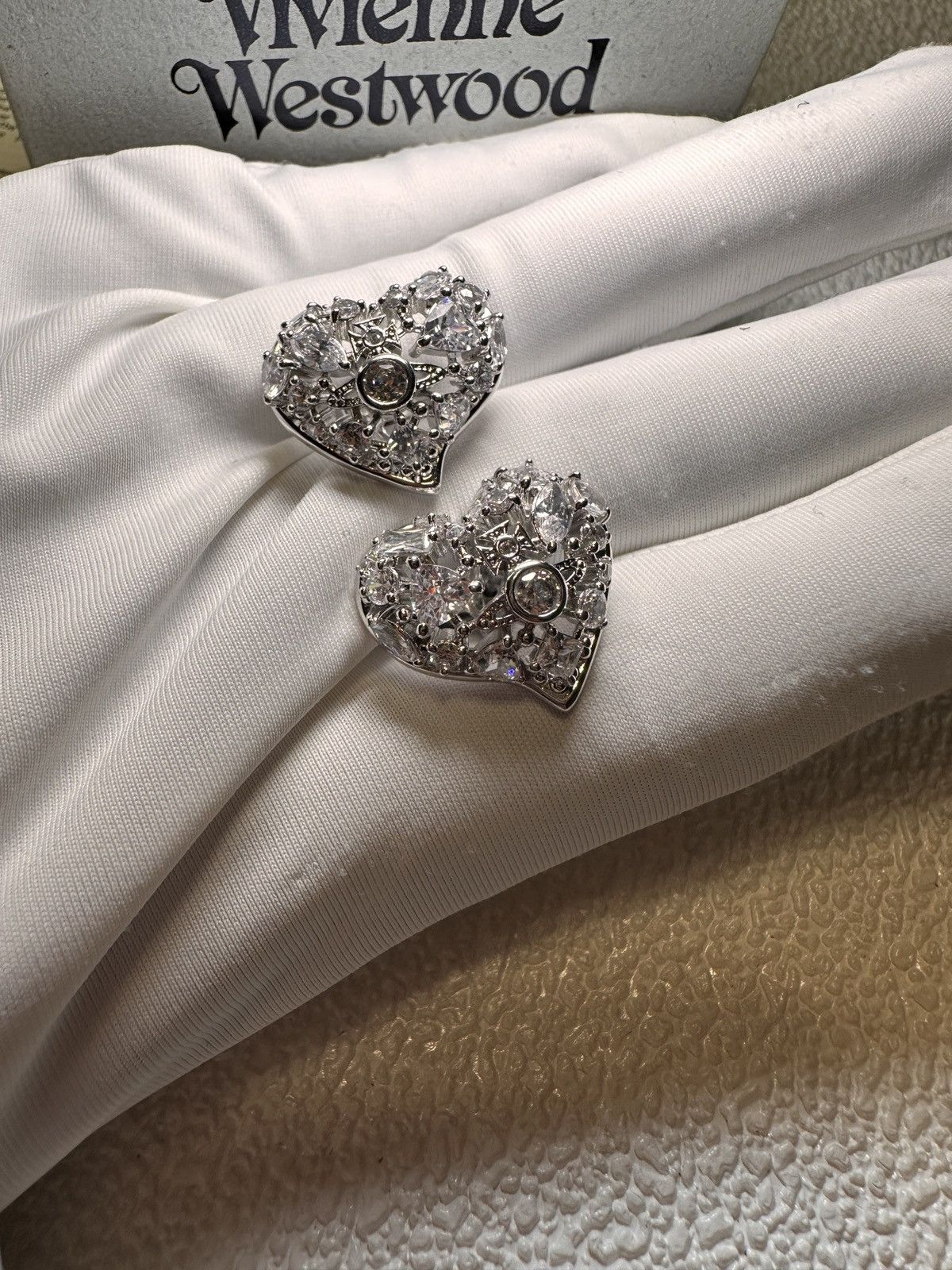 Vivienne Westwood Vivienne Westwood Hypolita Orb Hearts Crystals Earrings Size ONE SIZE - 2 Thumbnail