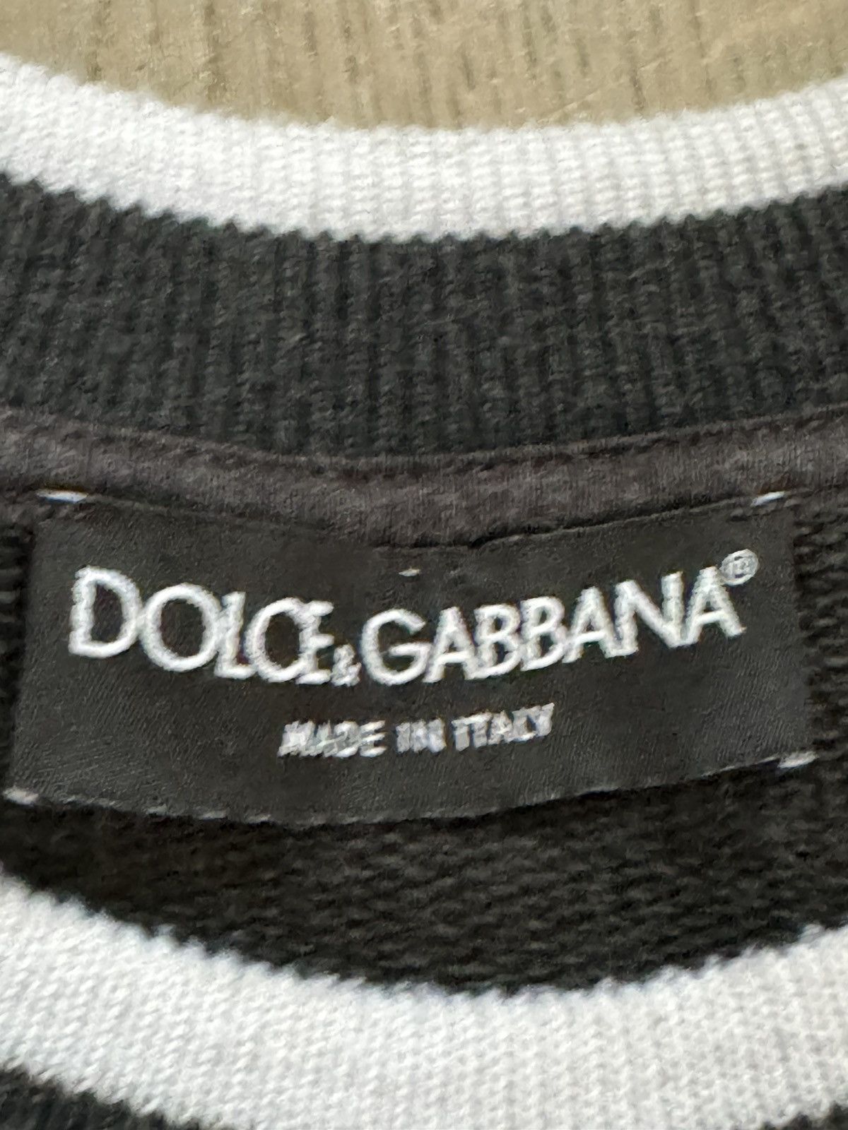 Dolce & Gabbana DOLCE AND GABBANA sweatshirt SEE FOTOS FOR TAPE MEASUREMENT Size US L / EU 52-54 / 3 - 6 Thumbnail