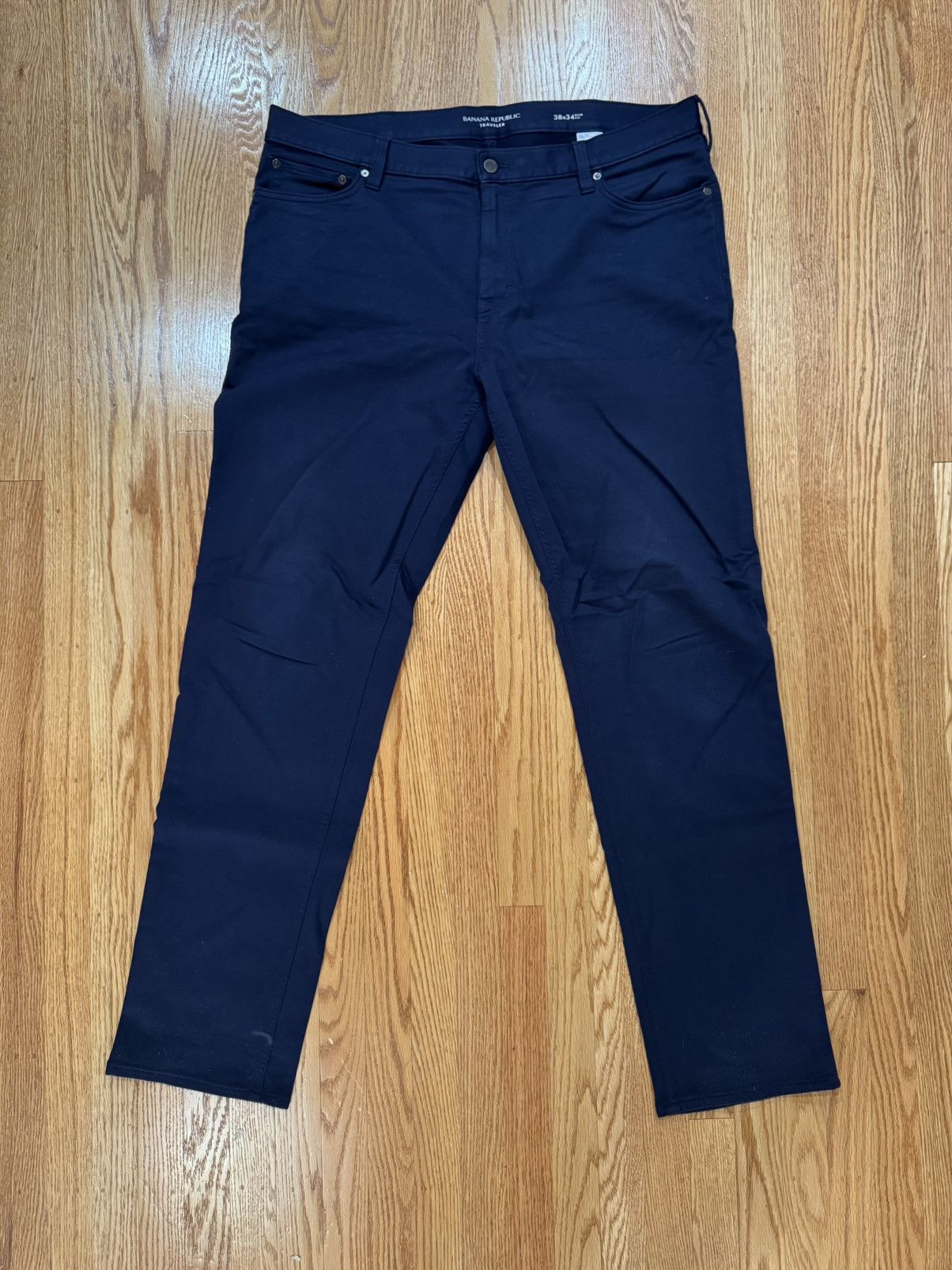 Banana Republic Banana Republic Slim Fit Traveler Pants in Navy - 38/34 Size US 38 / EU 54 - 1 Thumbnail