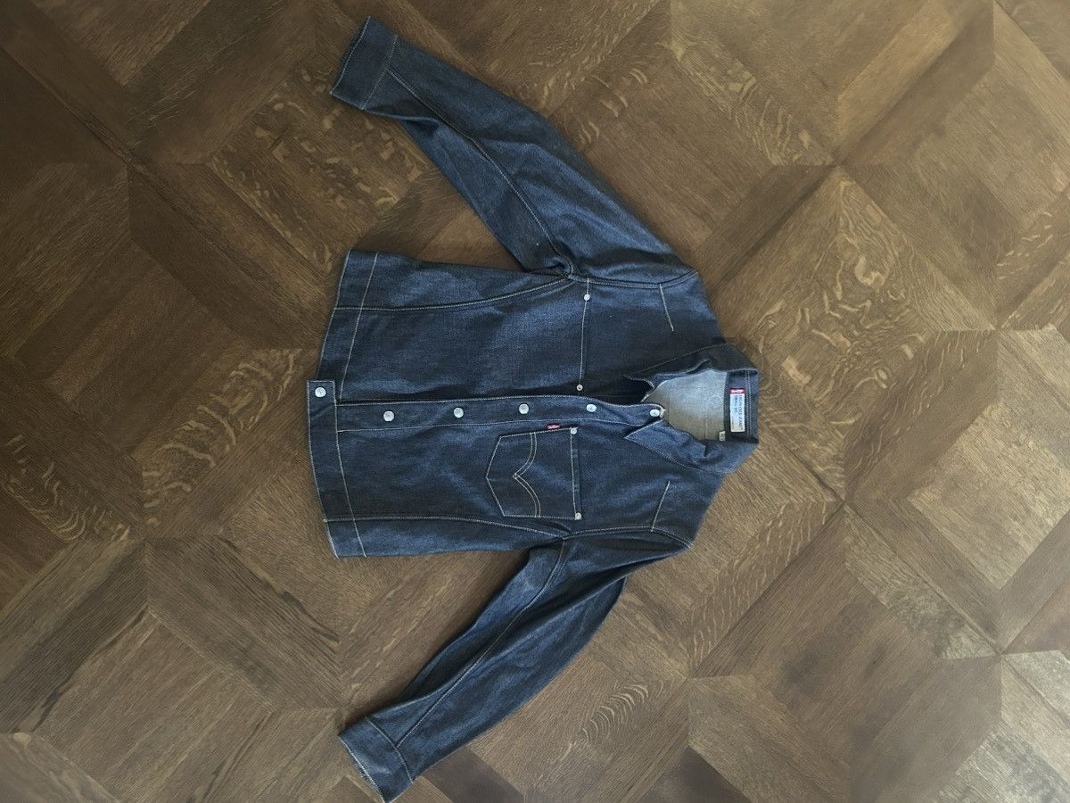 Levi's × Levi's Vintage Clothing × Vintage Vintage Levi’s denim jacket bodice construction 70s collar Size US M / EU 48-50 / 2 - 2 Thumbnail