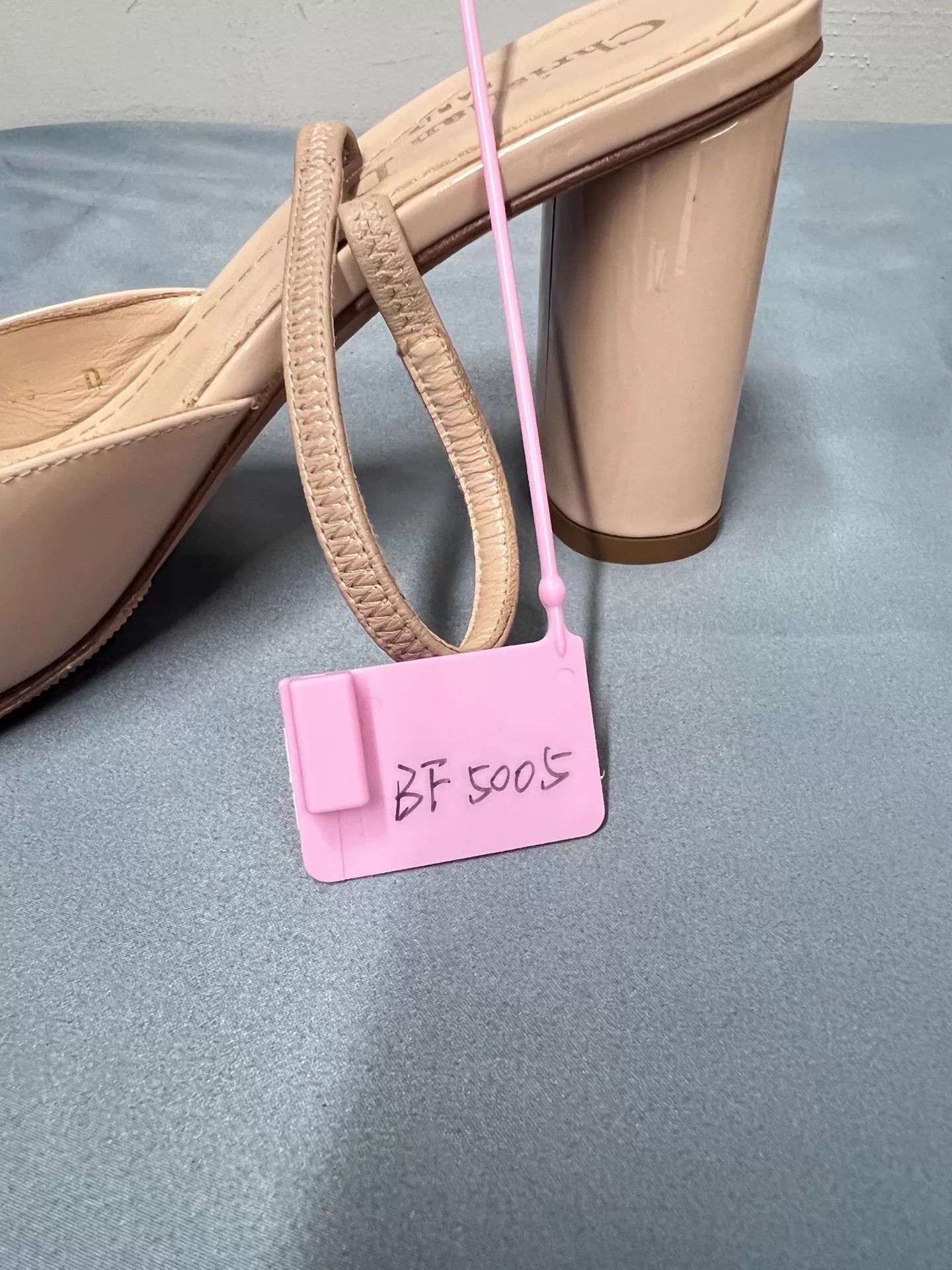 Dior Dior C'est Dior Nude Patent Leather Round-Toe Block Heel 36 Size US 5.5 / IT 35.5 - 9 Thumbnail
