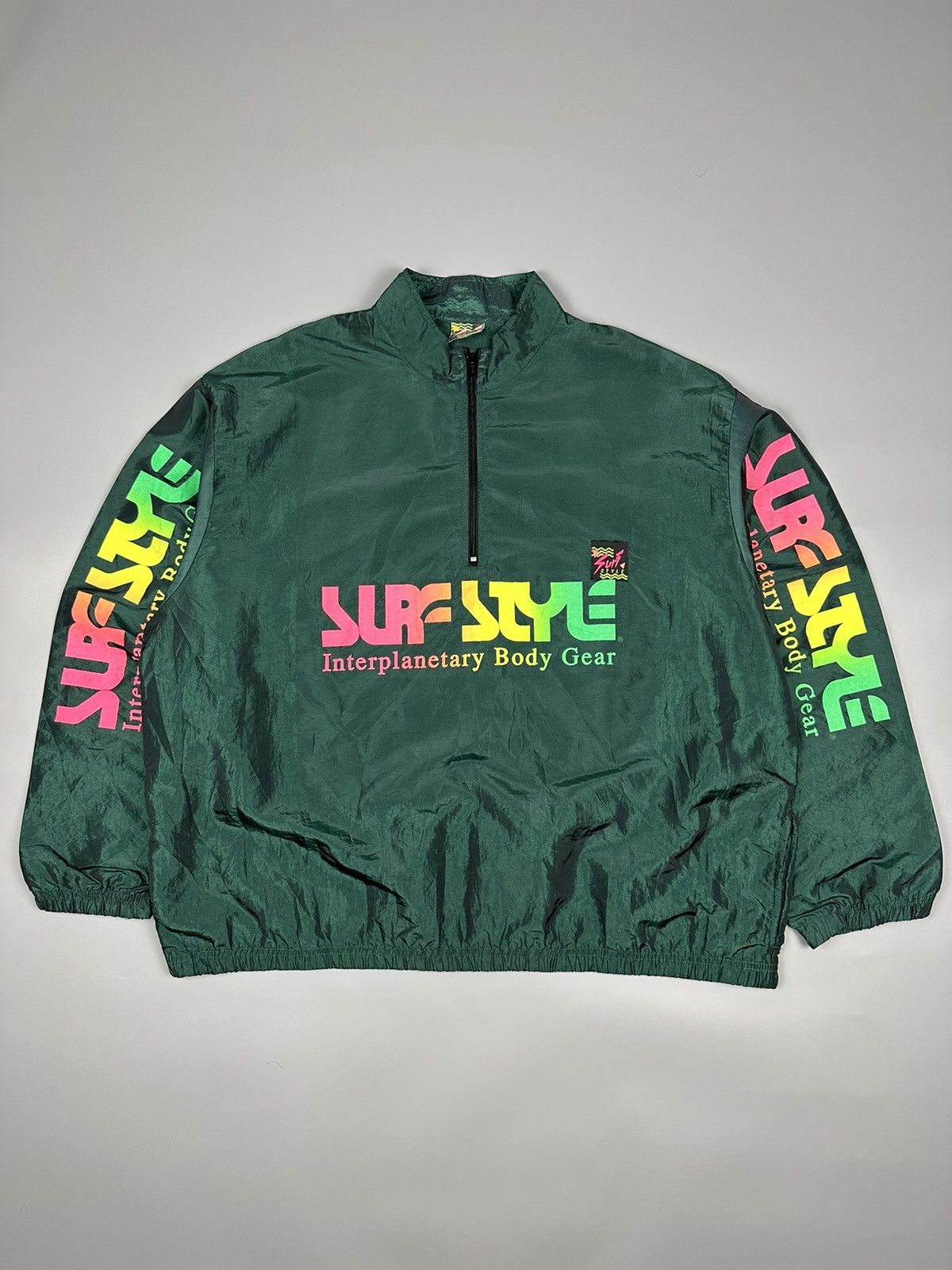 VINTAGE SURF STYLE INTERPLANETARY BODY GEAR HALF ZIPPER