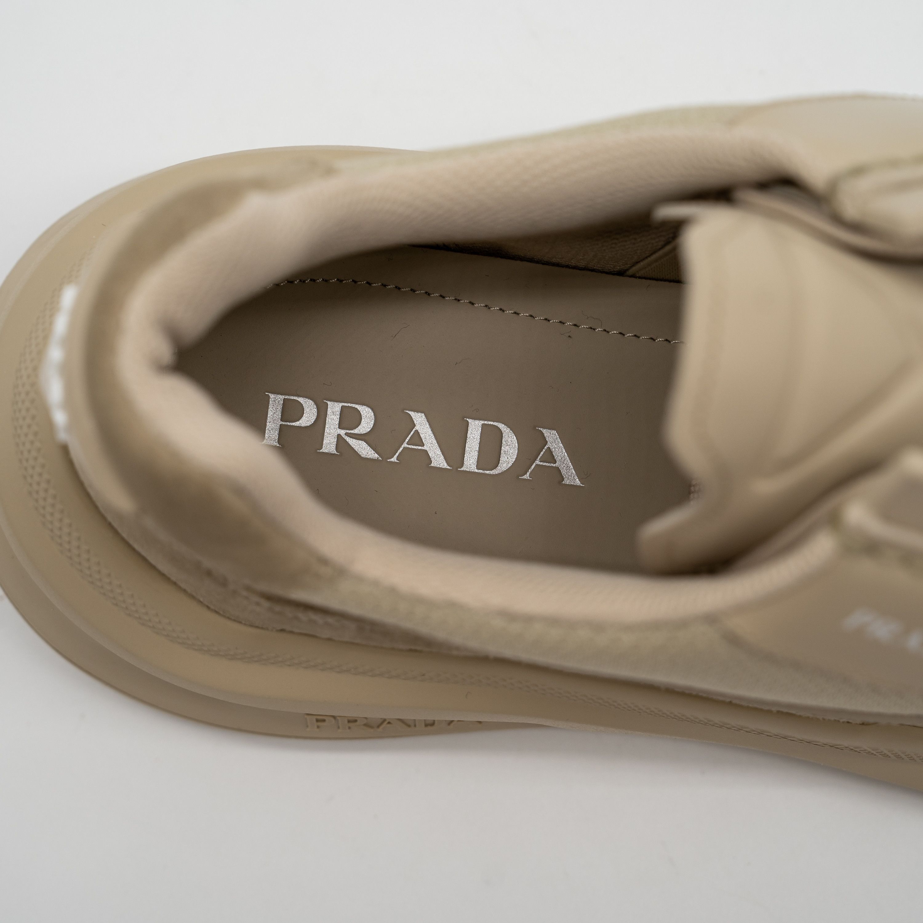 Prada 9uk 10 US Prada Systeme Leather Sneakers Beige Desert Tan Size US 10 / EU 43 - 10 Thumbnail