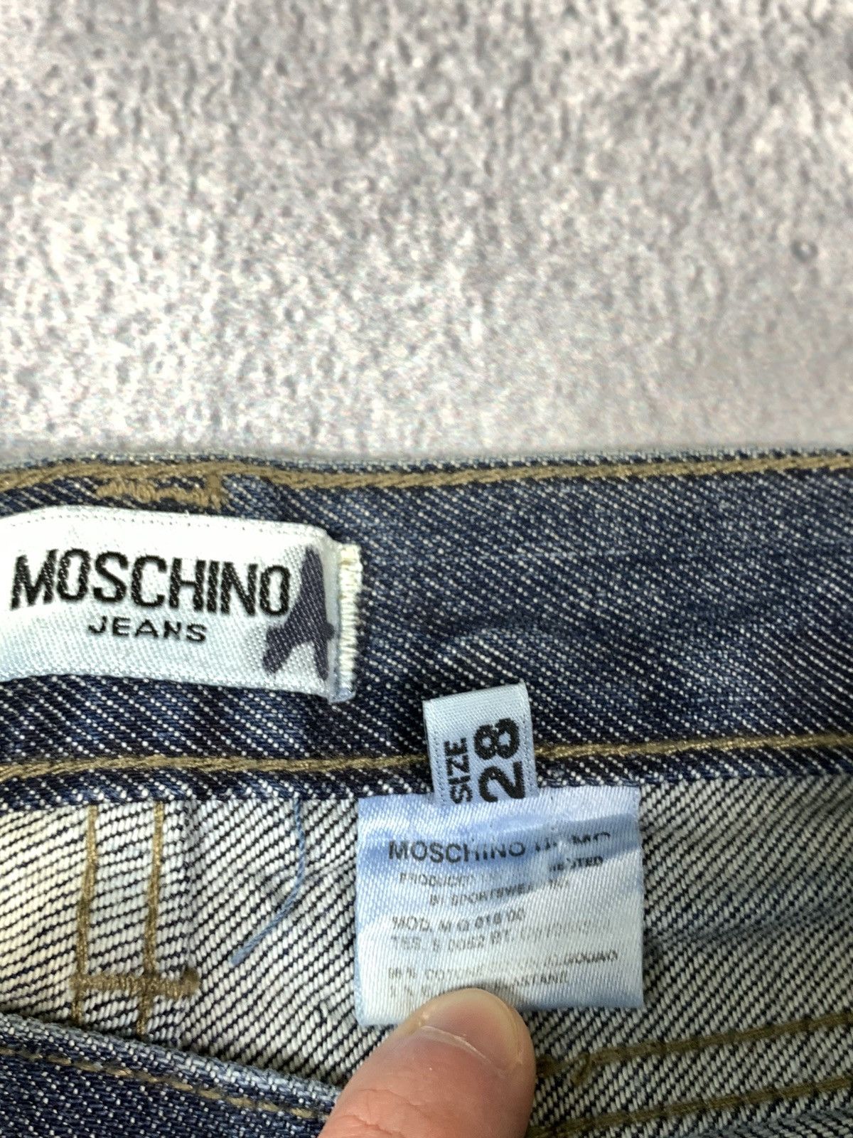 Japanese Brand × Moschino × Vintage Vintage Y2K Moschino Low rise faded denim jeans streetwear Size 28" / US 6 / IT 42 - 9 Thumbnail